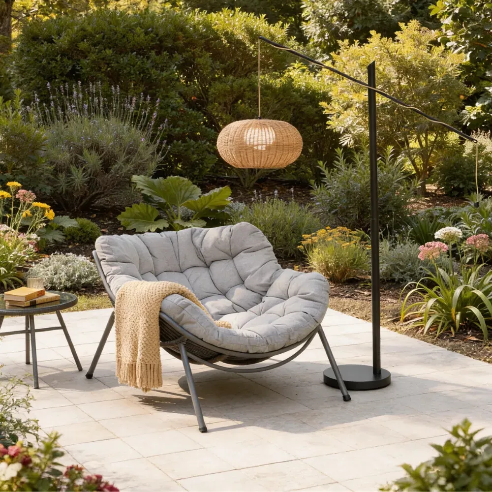 Matera Rattan Floor Lamp Rechargeable - Natural alternate view