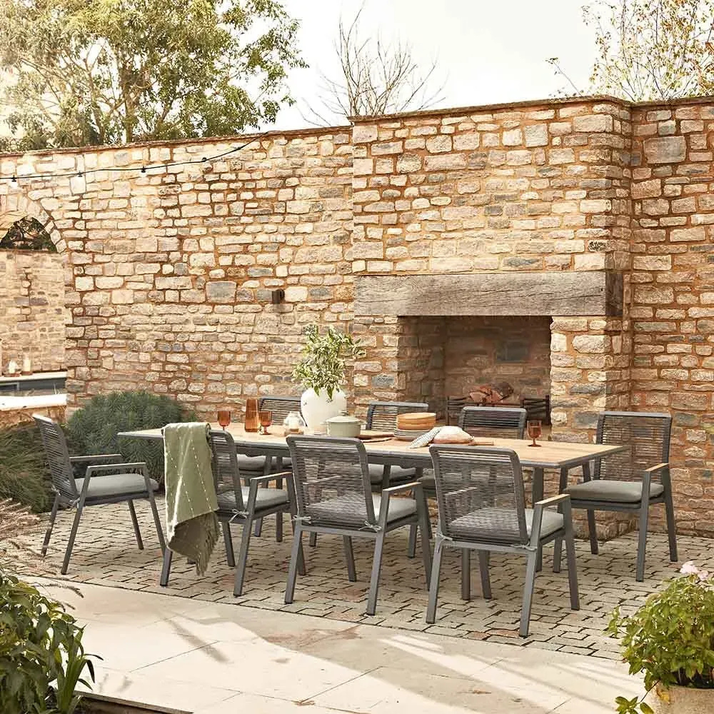 Savannah 8-10 Seat Extending Dining Set - Aluminium Wood-Effect