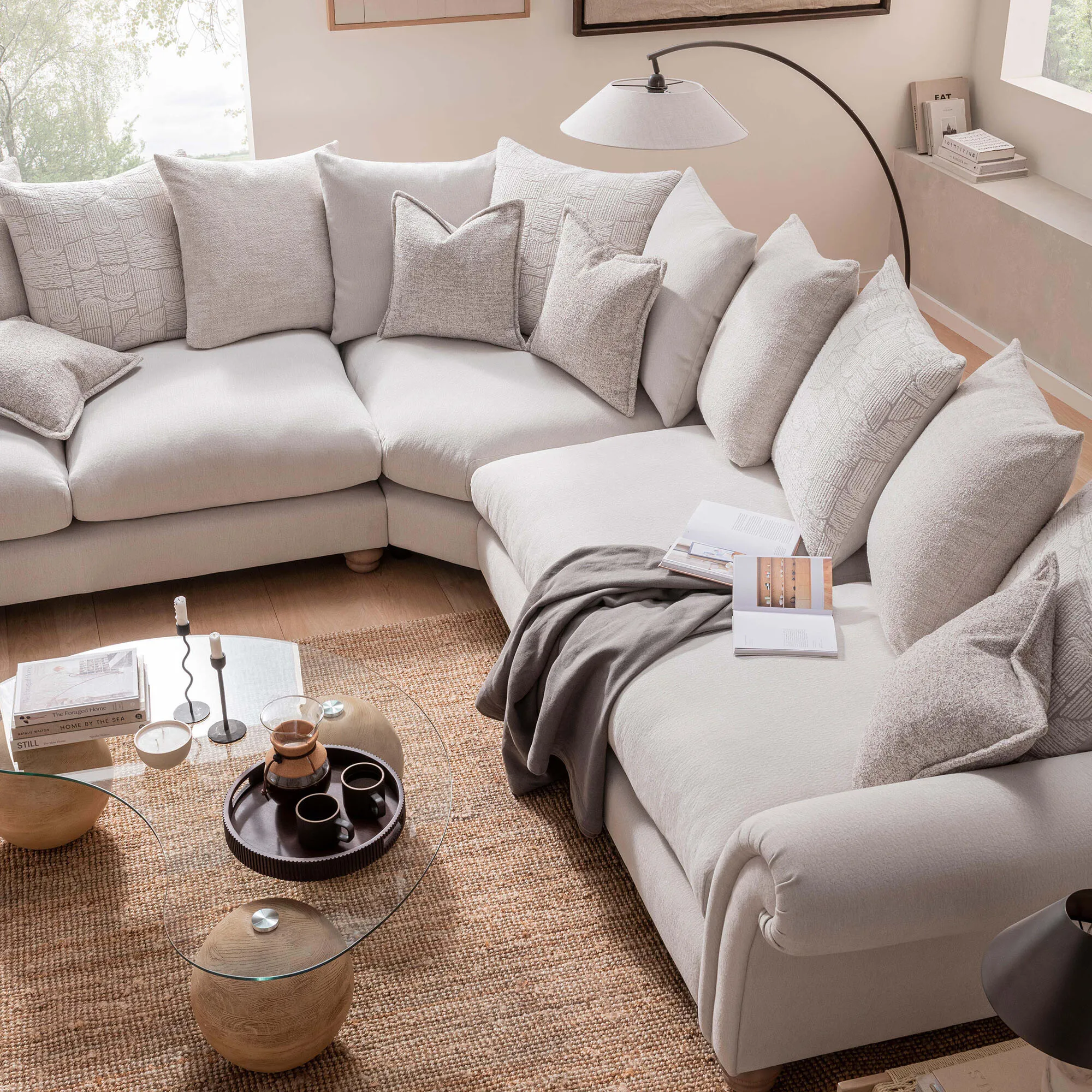 Adelaide Extra Large Corner Group with Pillow Back