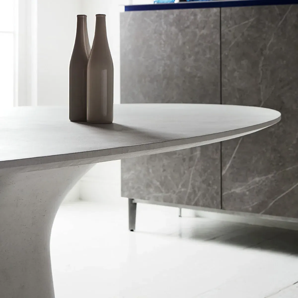 Bontempi Podium Round Dining Table - White, Concrete