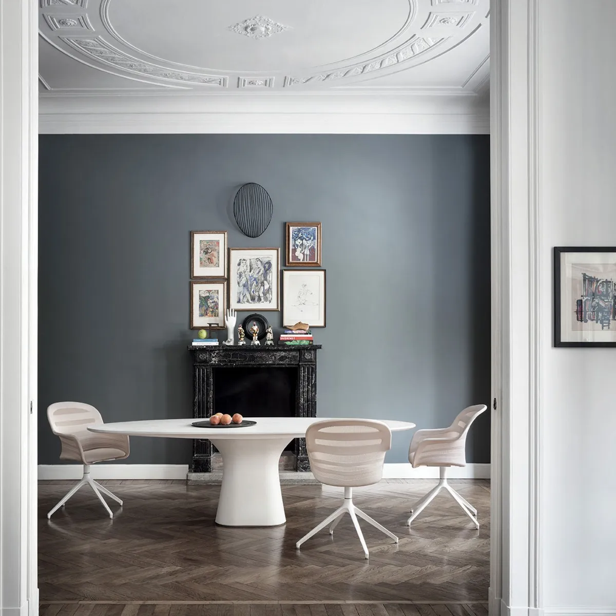 Bontempi Podium Round Dining Table - White, Concrete