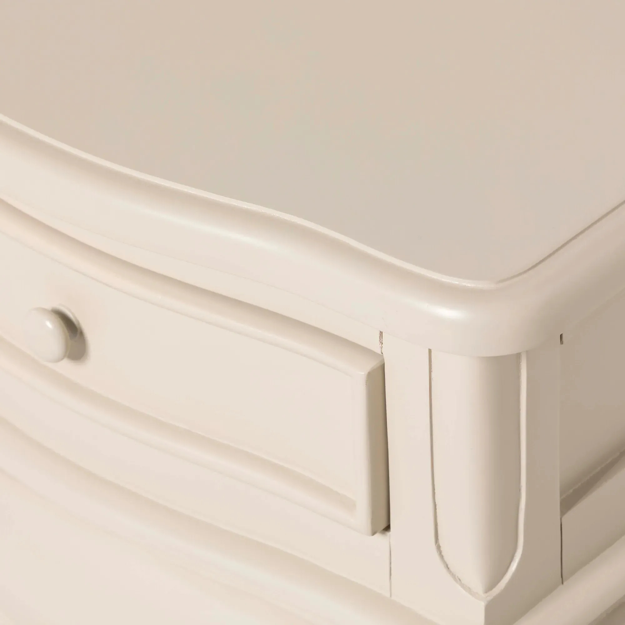 Calista 1 Drawer Curved Leg Bedside Table - White, Wood