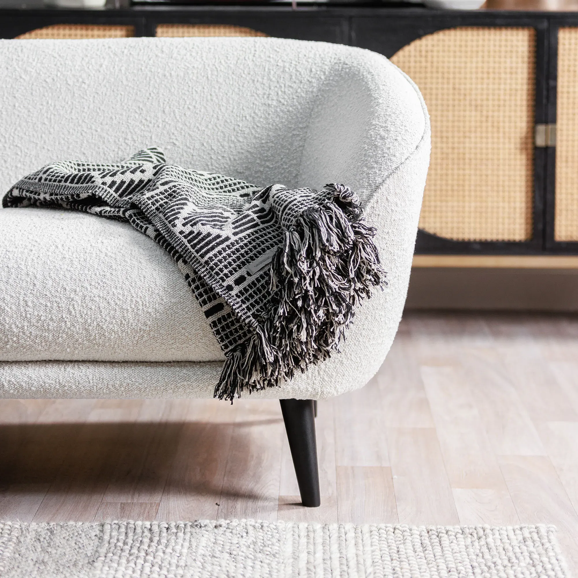 Fringed Throw - Black