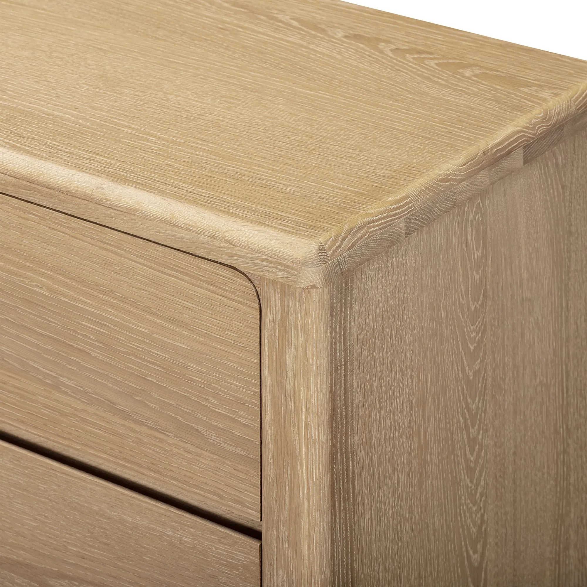 Hadrian 9 Drawer Dresser - Neutral Oak