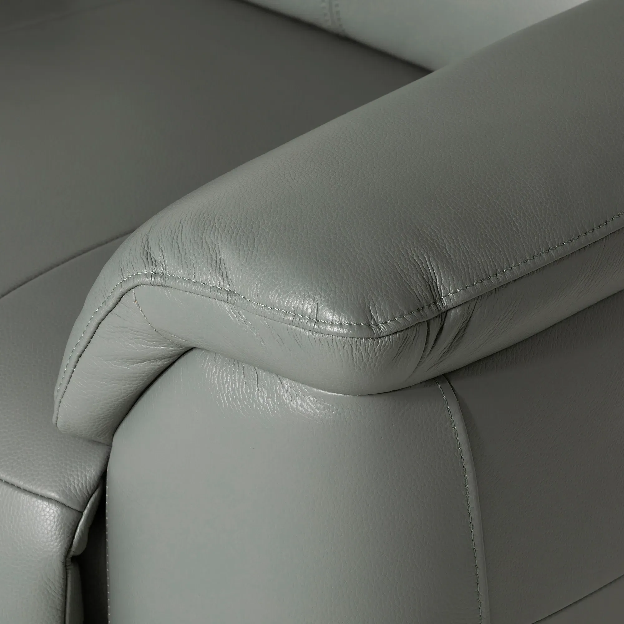 Hartford Power Recliner with Head Tilt - Grey, Leather