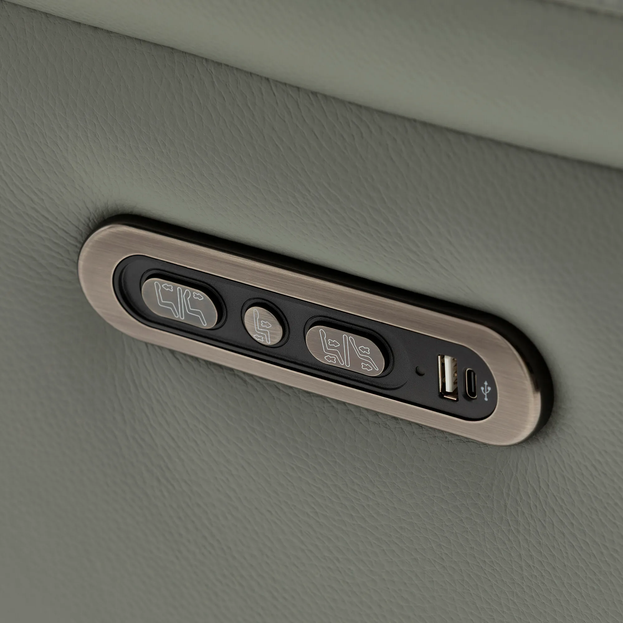 Hartford Power Recliner with Head Tilt - Grey, Leather