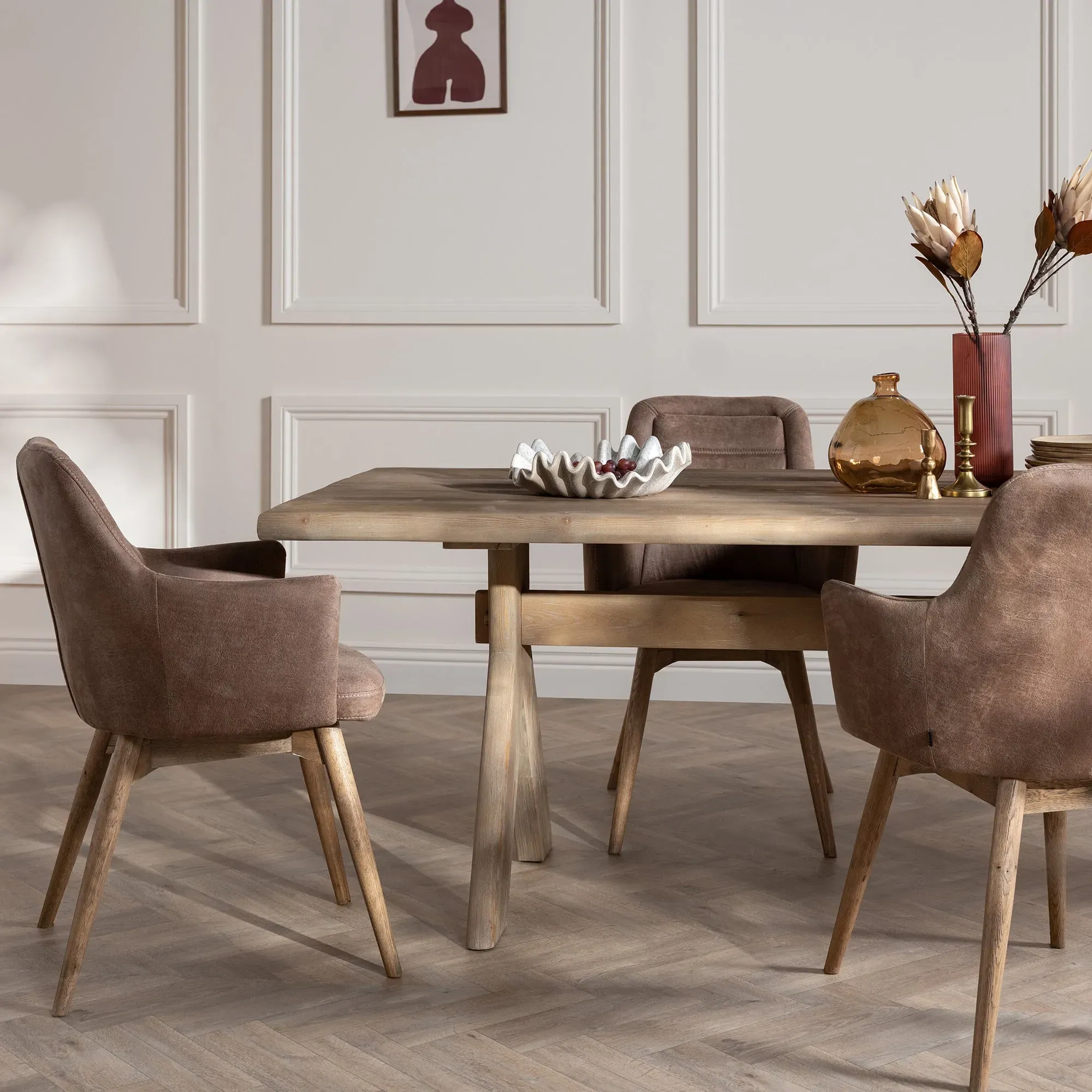 Hida Dining Chair with Arms