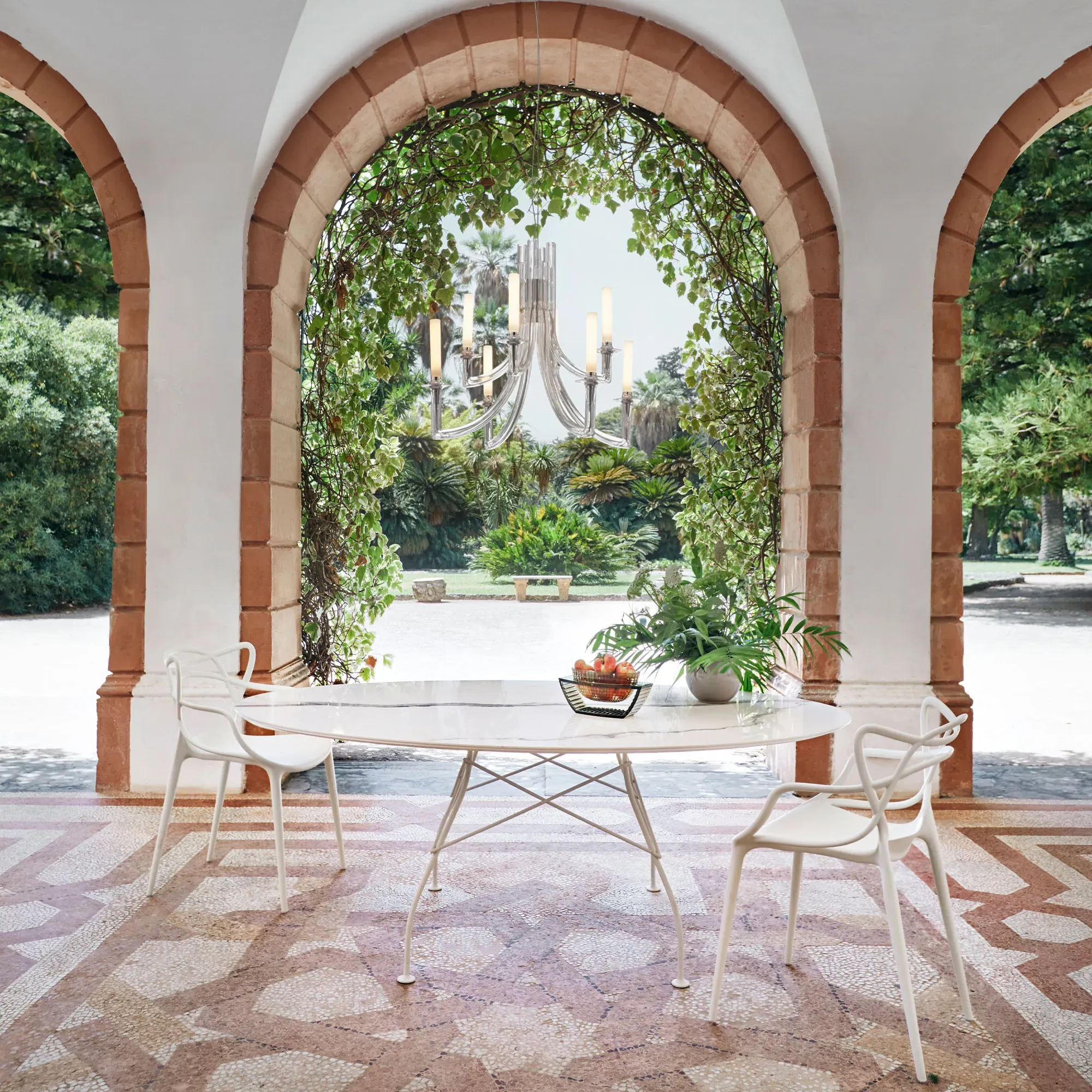 Kartell Glossy Round Dining Table - White, Stoneware