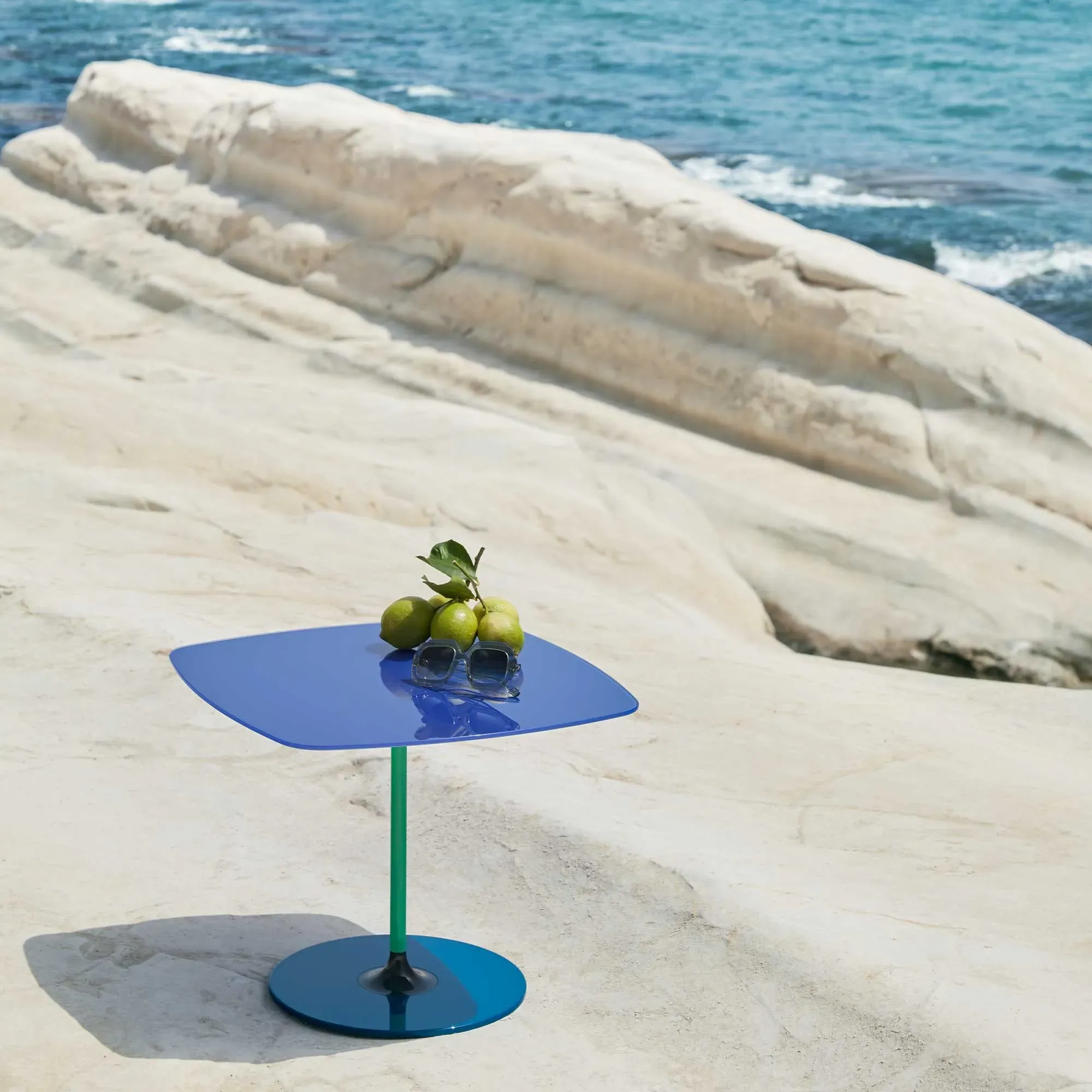 Kartell Thierry Round Side Table - Blue, Glass