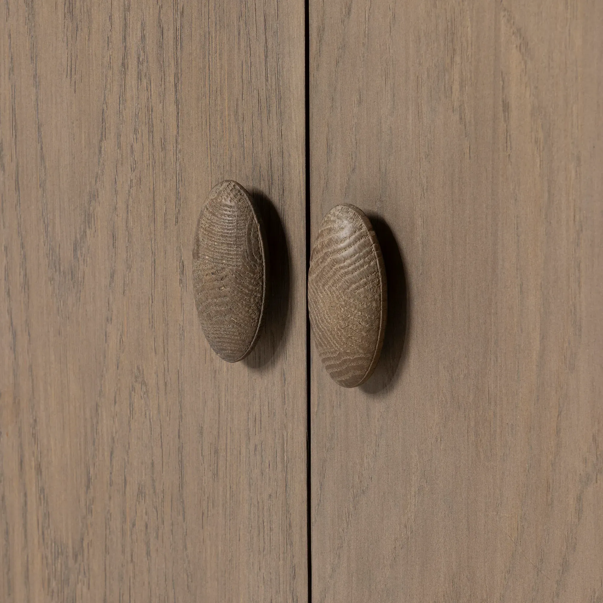 Lohani Bookshelf - Brown, Oak