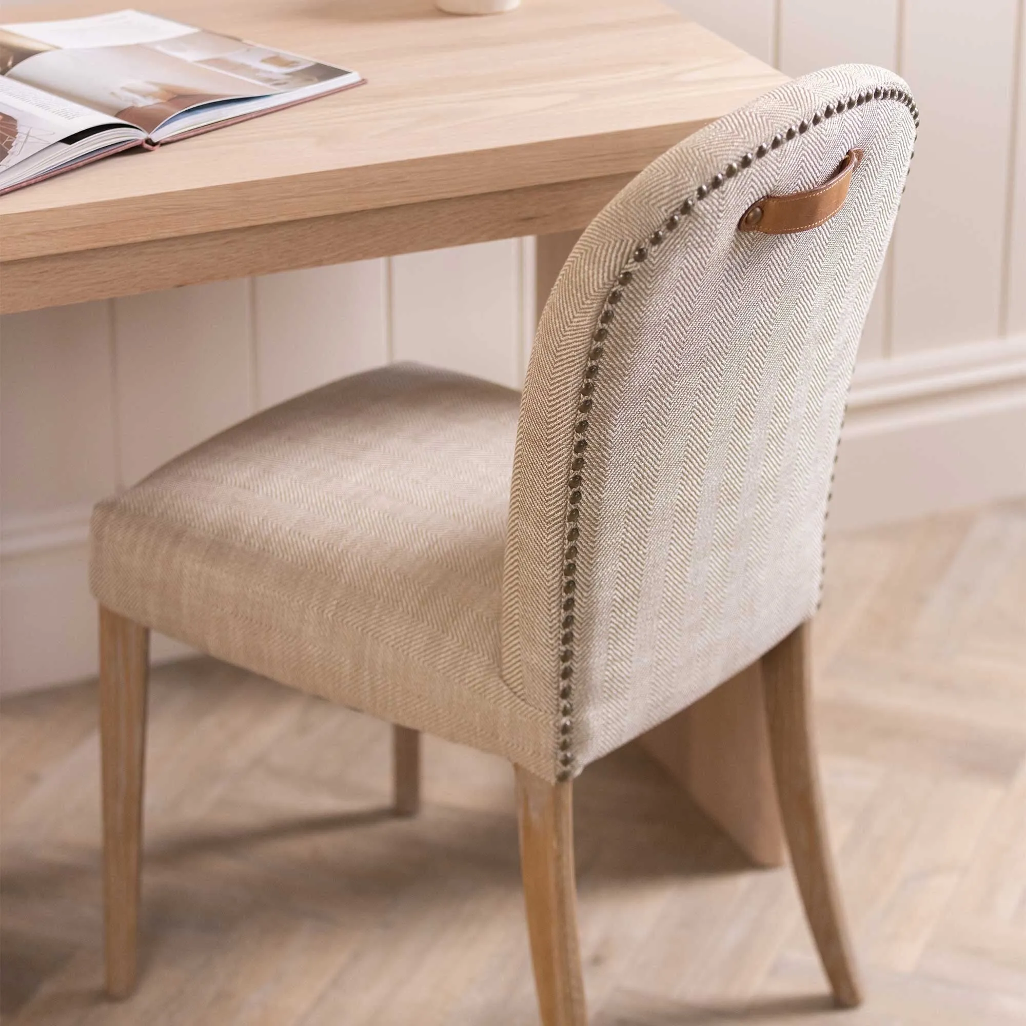 Maurice Dining Chair with Handle - Neutral, Ash Wood