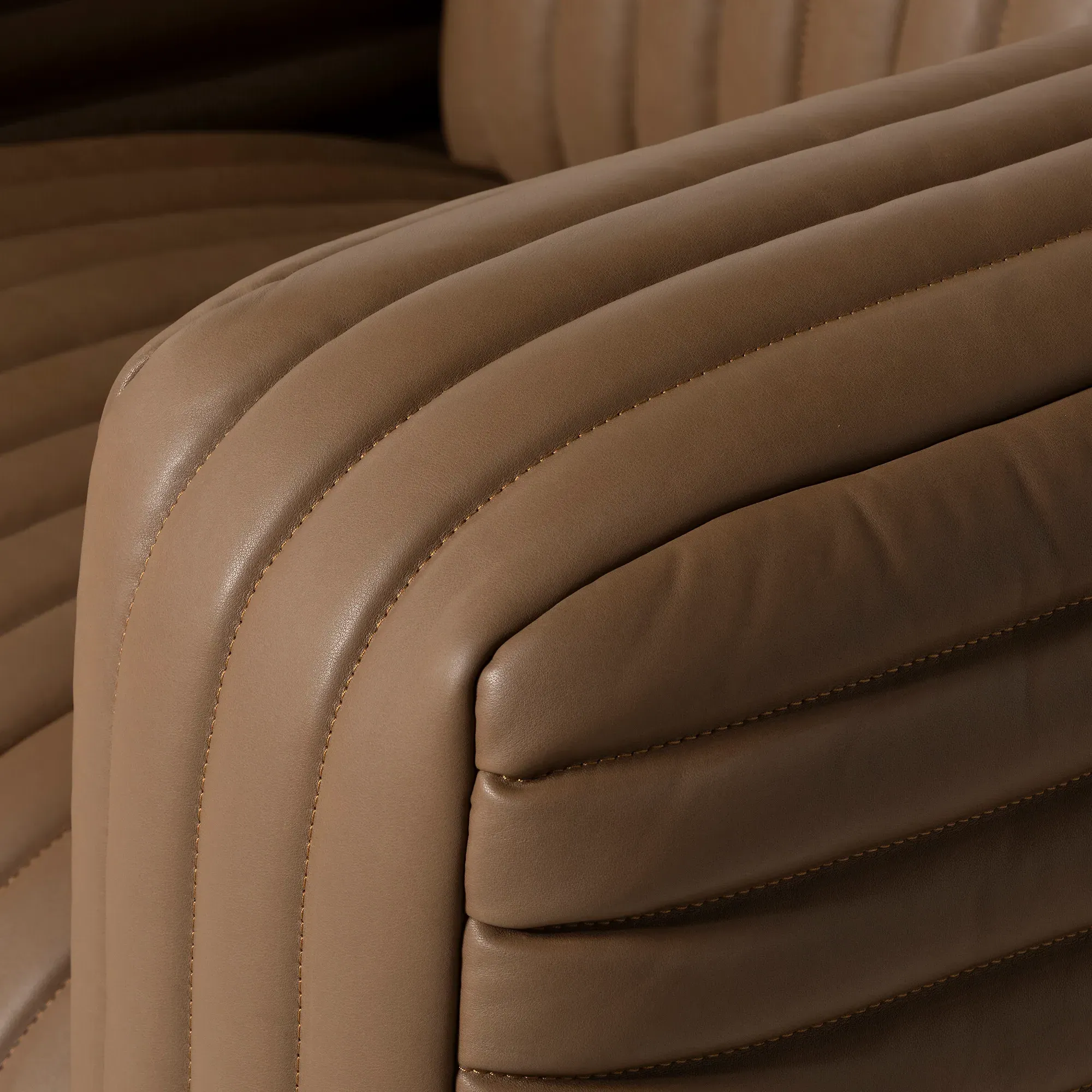 Montara Snuggler Recliner Sofa - Brown, Leather