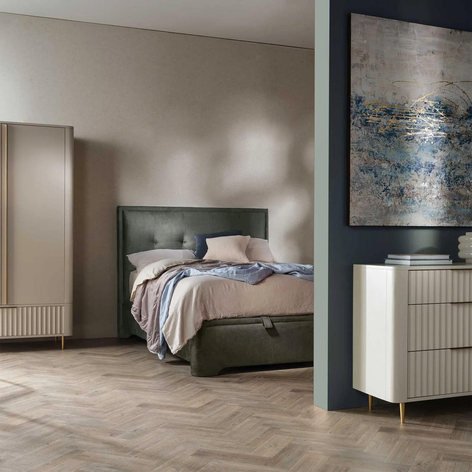 Ripley King Ottoman Bed with Square Headboard - Green