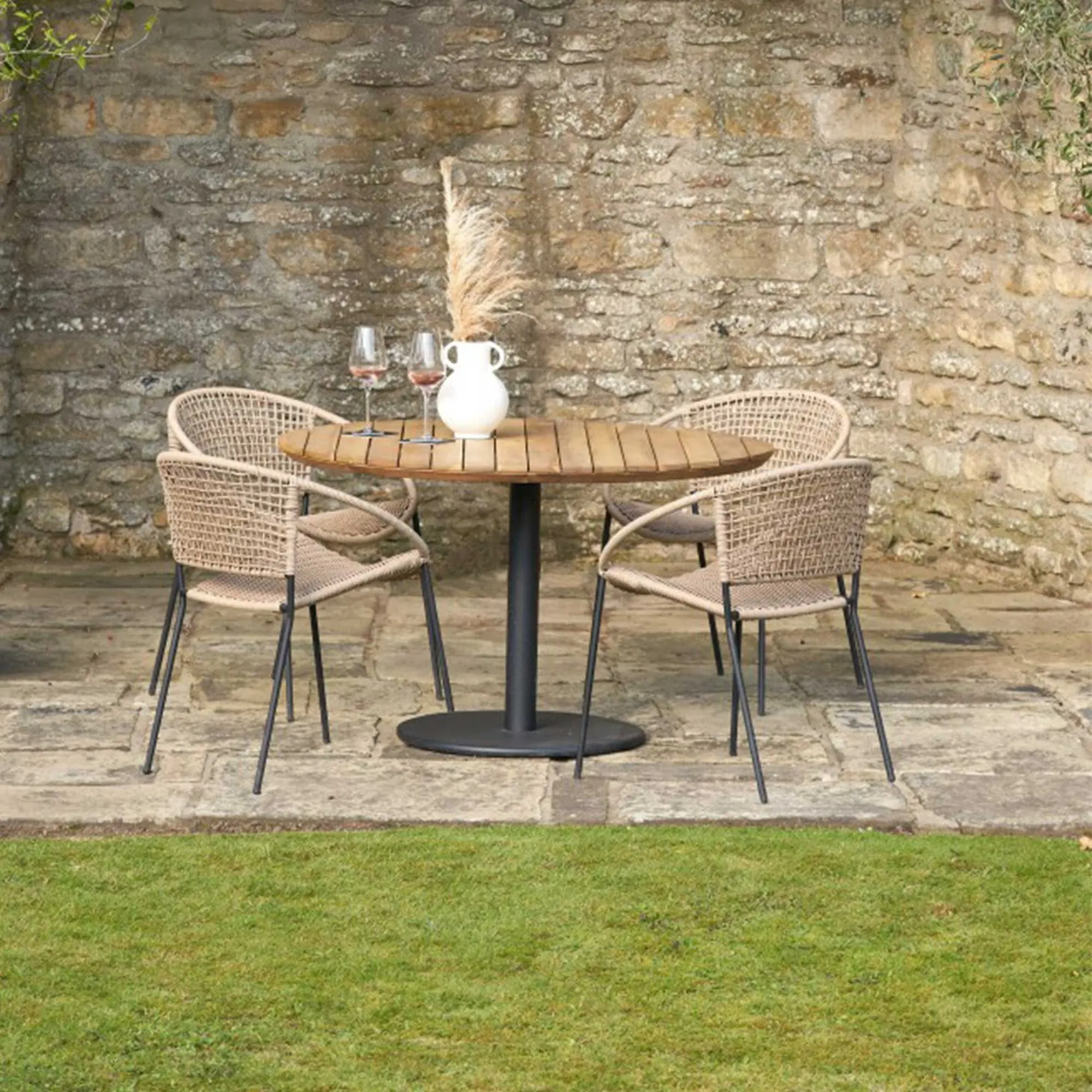 Taboga 4-Seater Outdoor Dining Set - Neutral, Teak