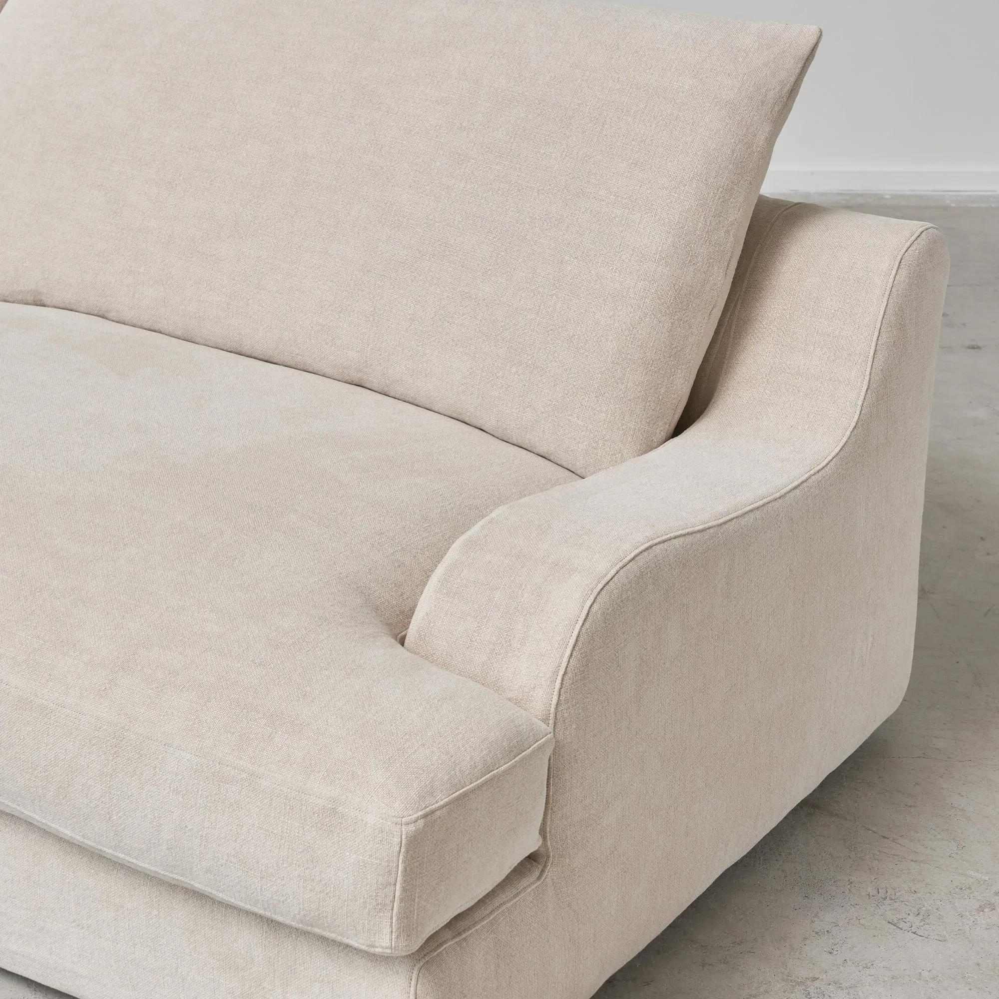 Timothy Oulton Antwerp 3.5 Seater Sofa - Neutral