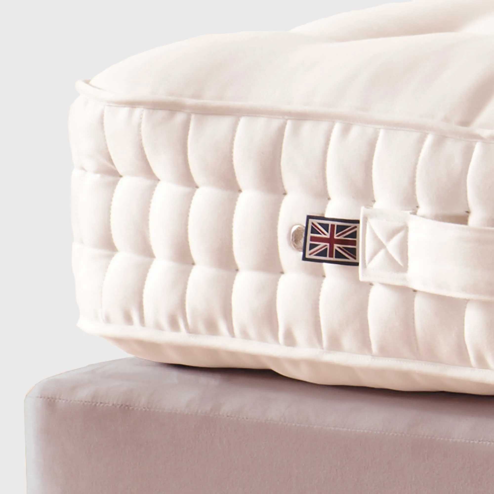 Vispring Baronet Superb Double Size Mattress alternate view