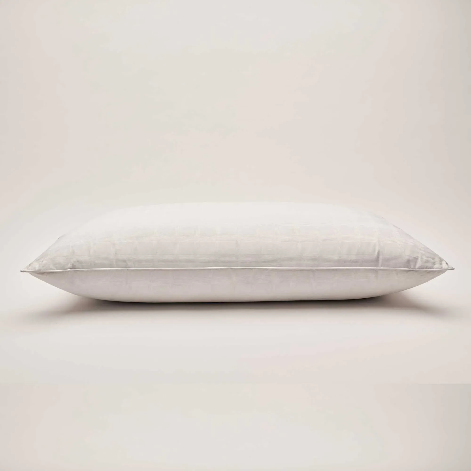 Vispring English Duck Down Pillow - White, Cotton