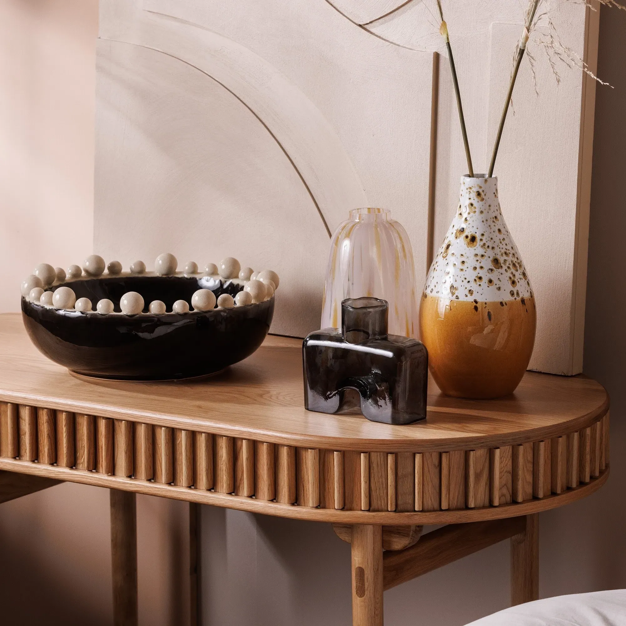 Woodrow Round Desk - Neutral, Oak Veneer