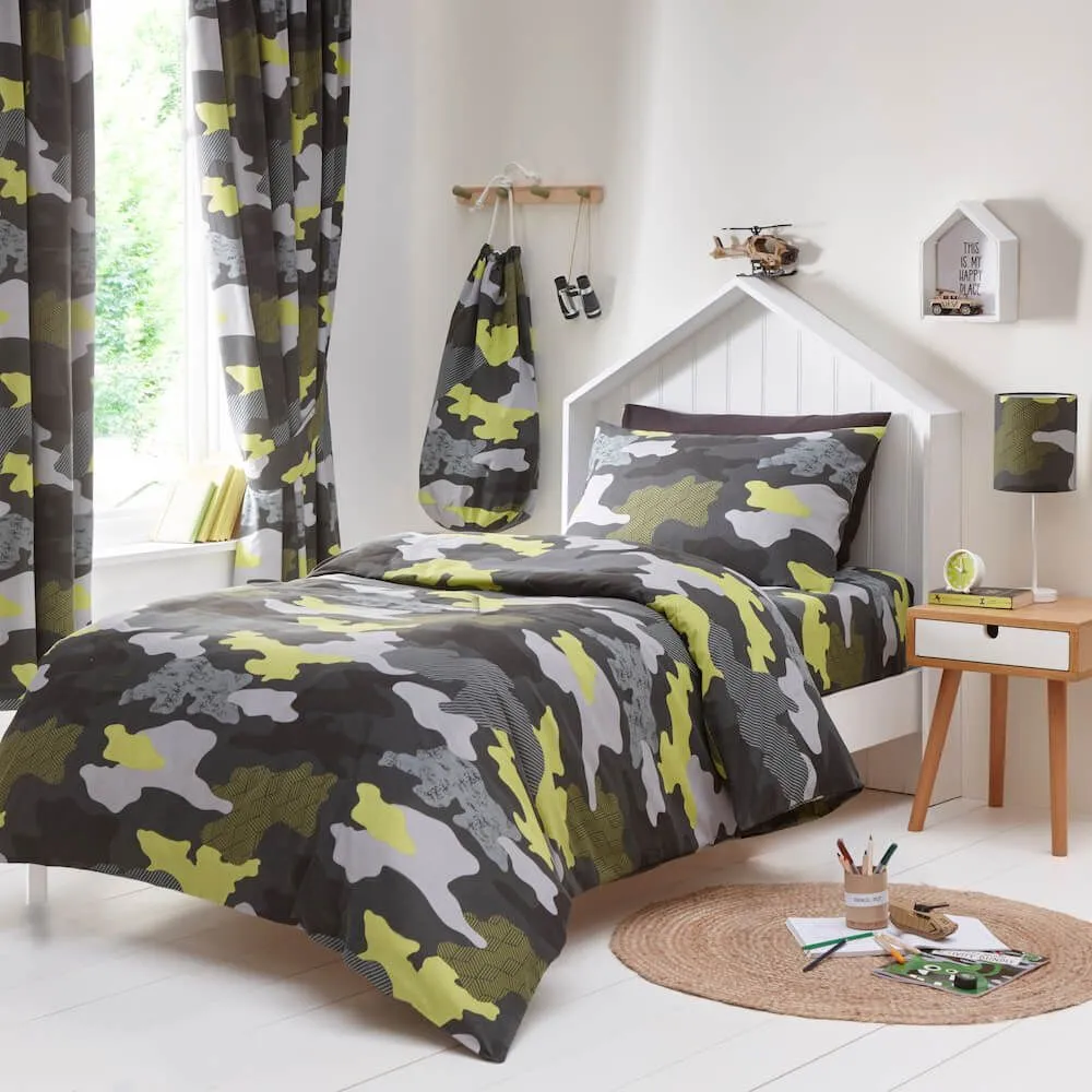 Toddler Bedding Set Camo Print - Cotton Blend image