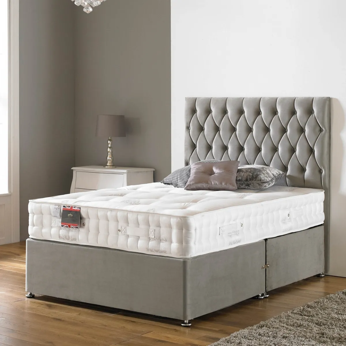 King Size Divan Bed with Storage - Damask Fabric