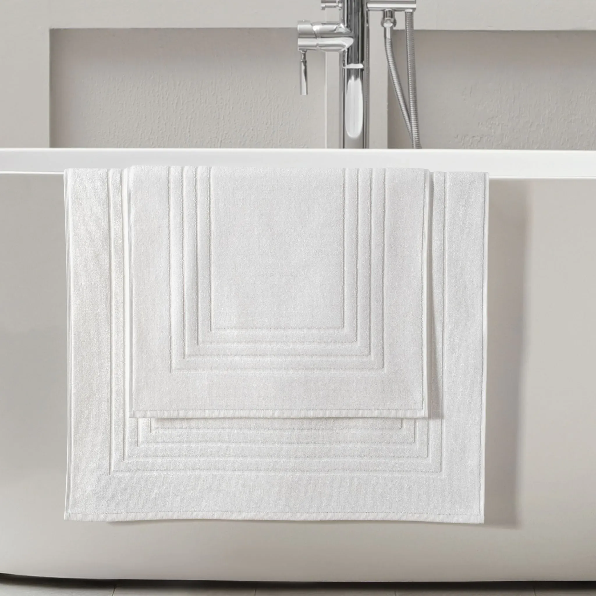 Ellory Small Bath Mat 1000 GSM - White, Turkish Cotton product