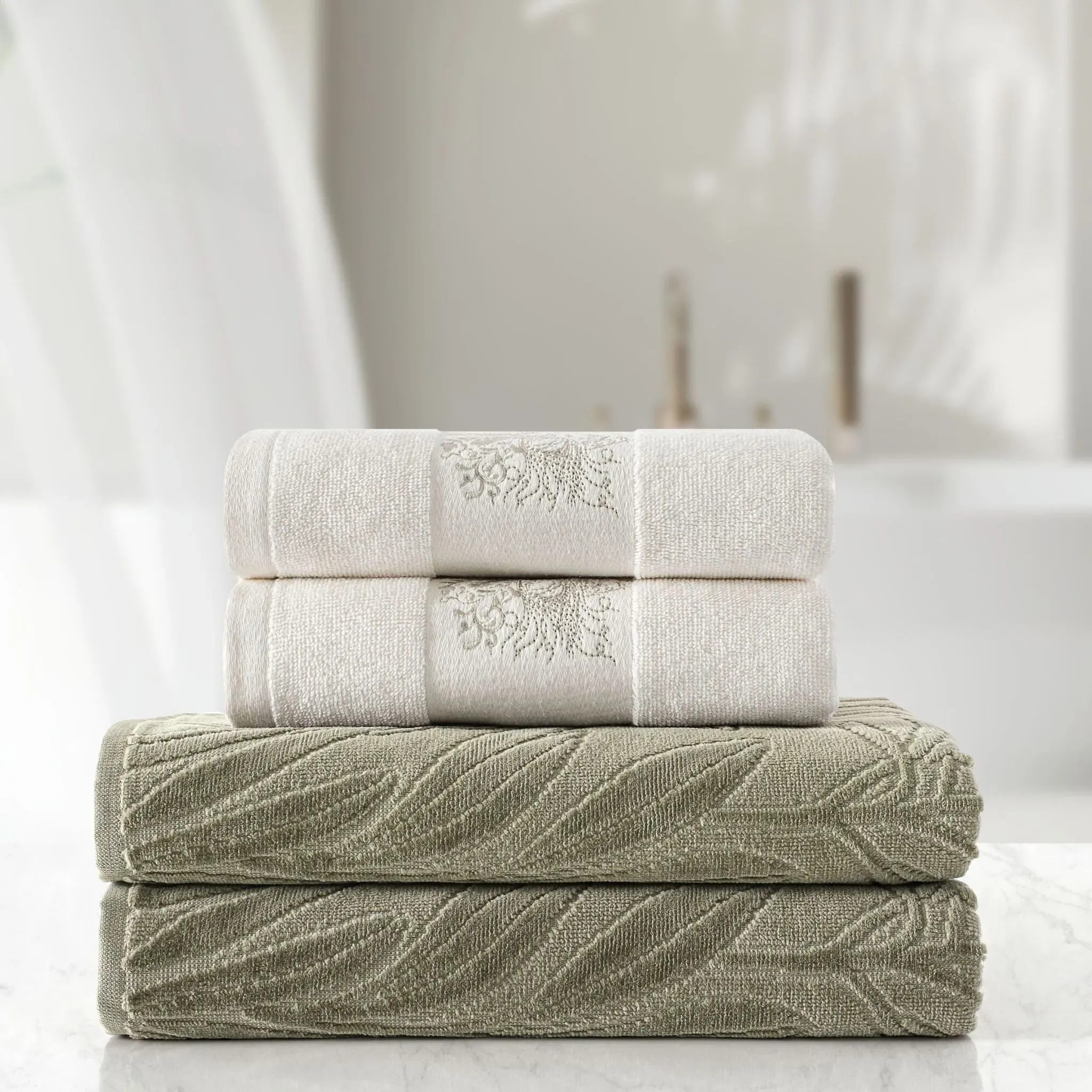 Montford 600 GSM Cotton Towel Set - White product