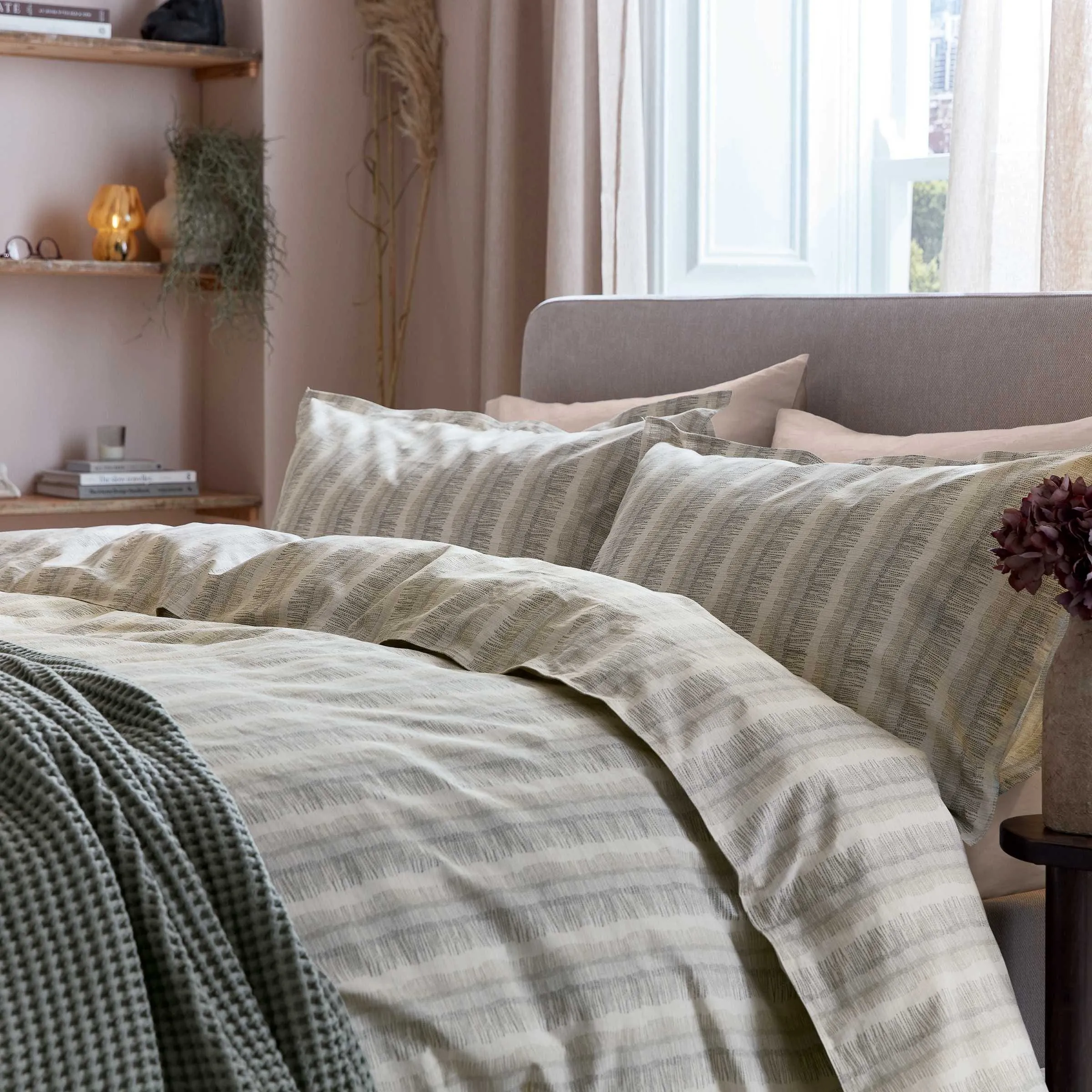 Moya Single Duvet Cover Set - Charcoal, Linen-Effect product