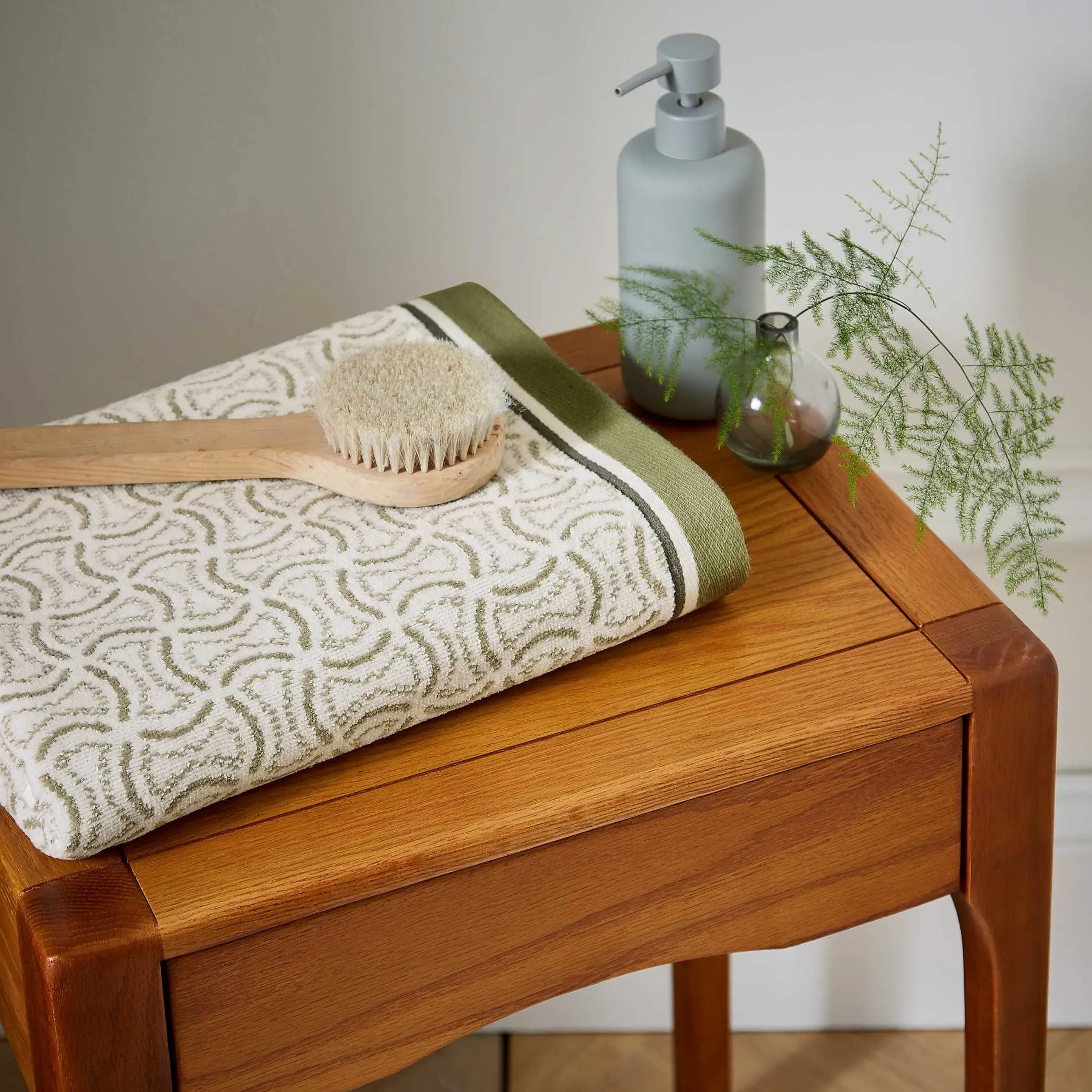 Bath Towel Geometric Design - Sage Green, Cotton