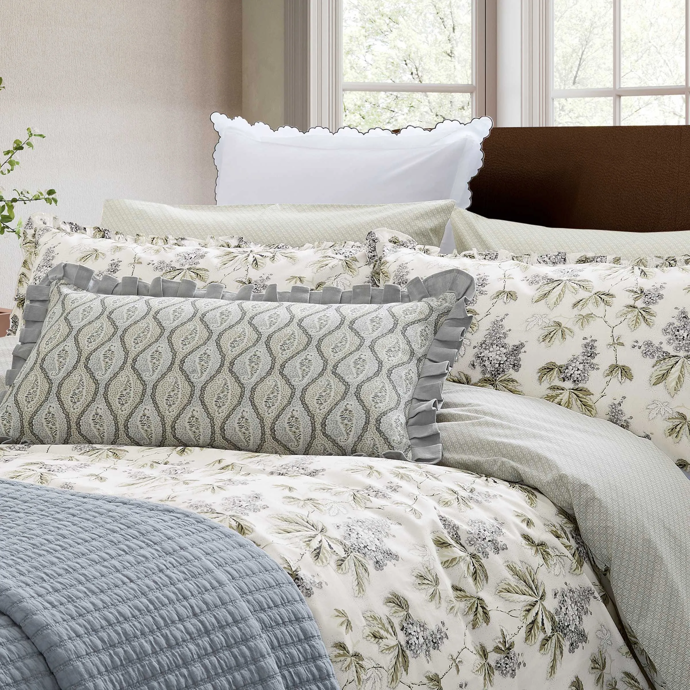 Clarence Single Duvet Cover Set - Silver, Green product