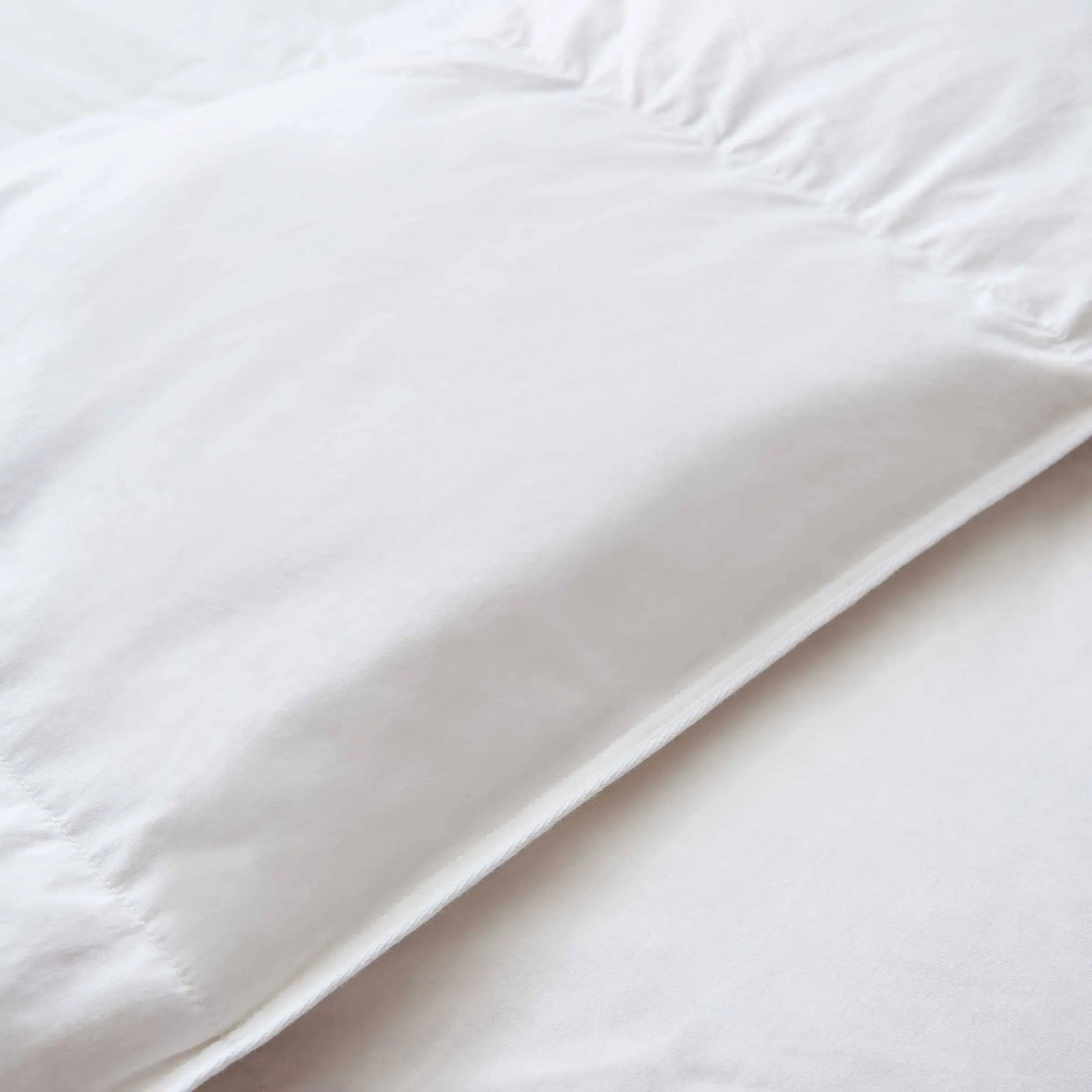 Goose Feather & Down Single Duvet 10.5 Tog - White alternate view