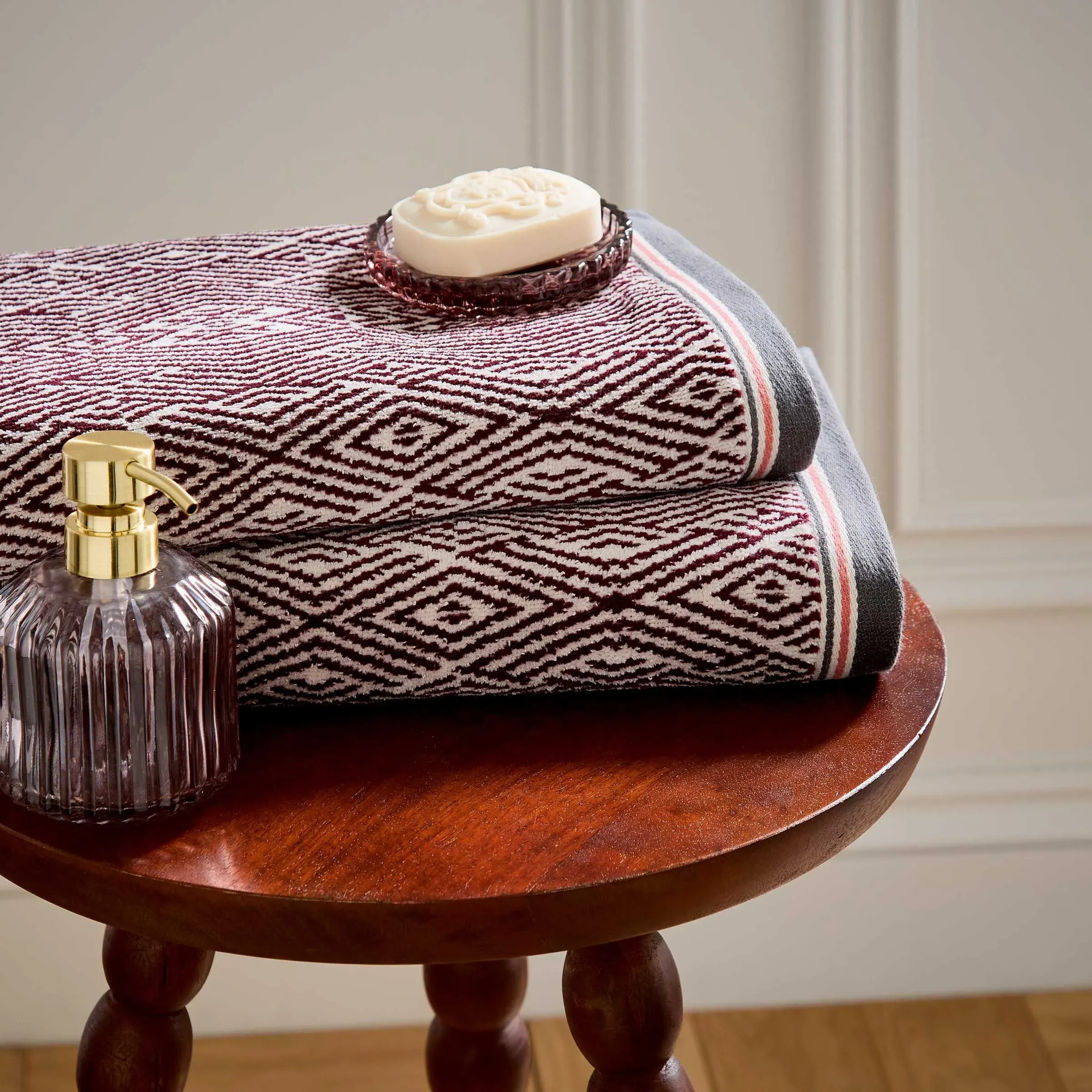 Katara Umma Hand Towel - Mulberry, Cotton alternate view