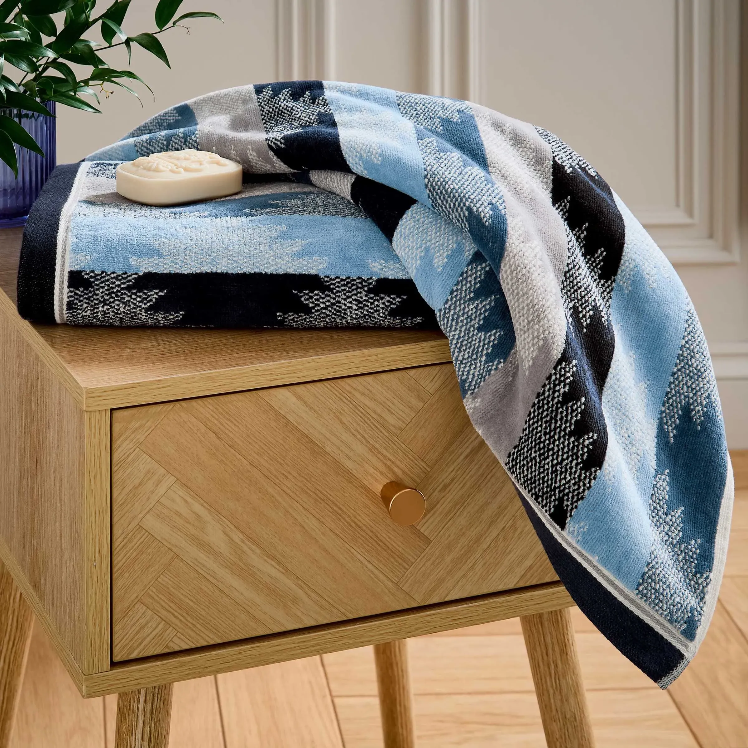 Kayah Liyana Hand Towel - Indigo & Charcoal alternate view