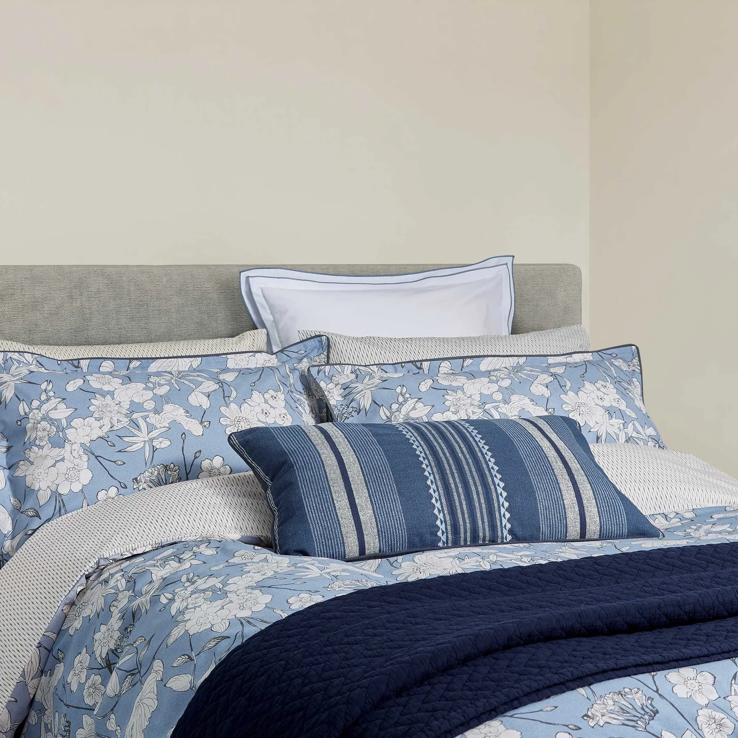 Kayah/Liyana Quilted Throw - Indigo & Charcoal, Cotton alternate view