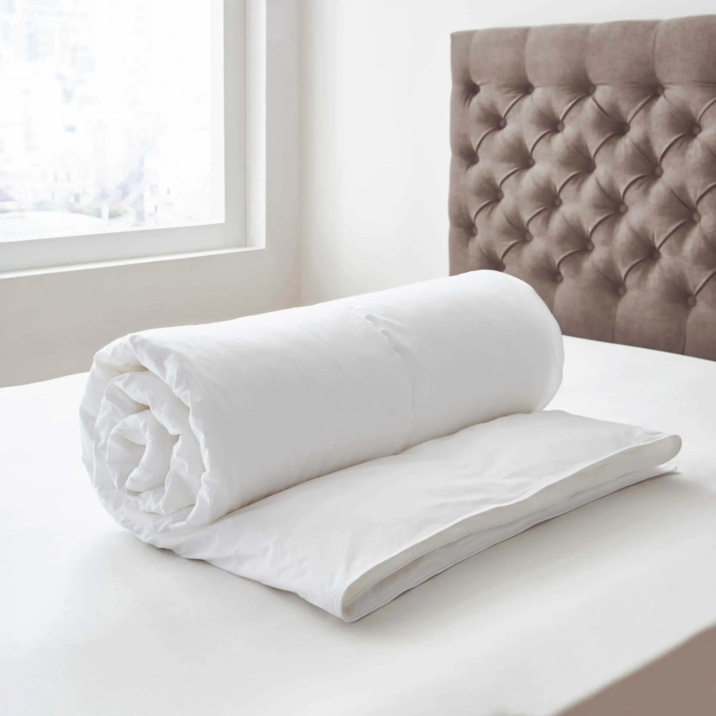 King Size Duvet 4.5 Tog - White, Microfibre