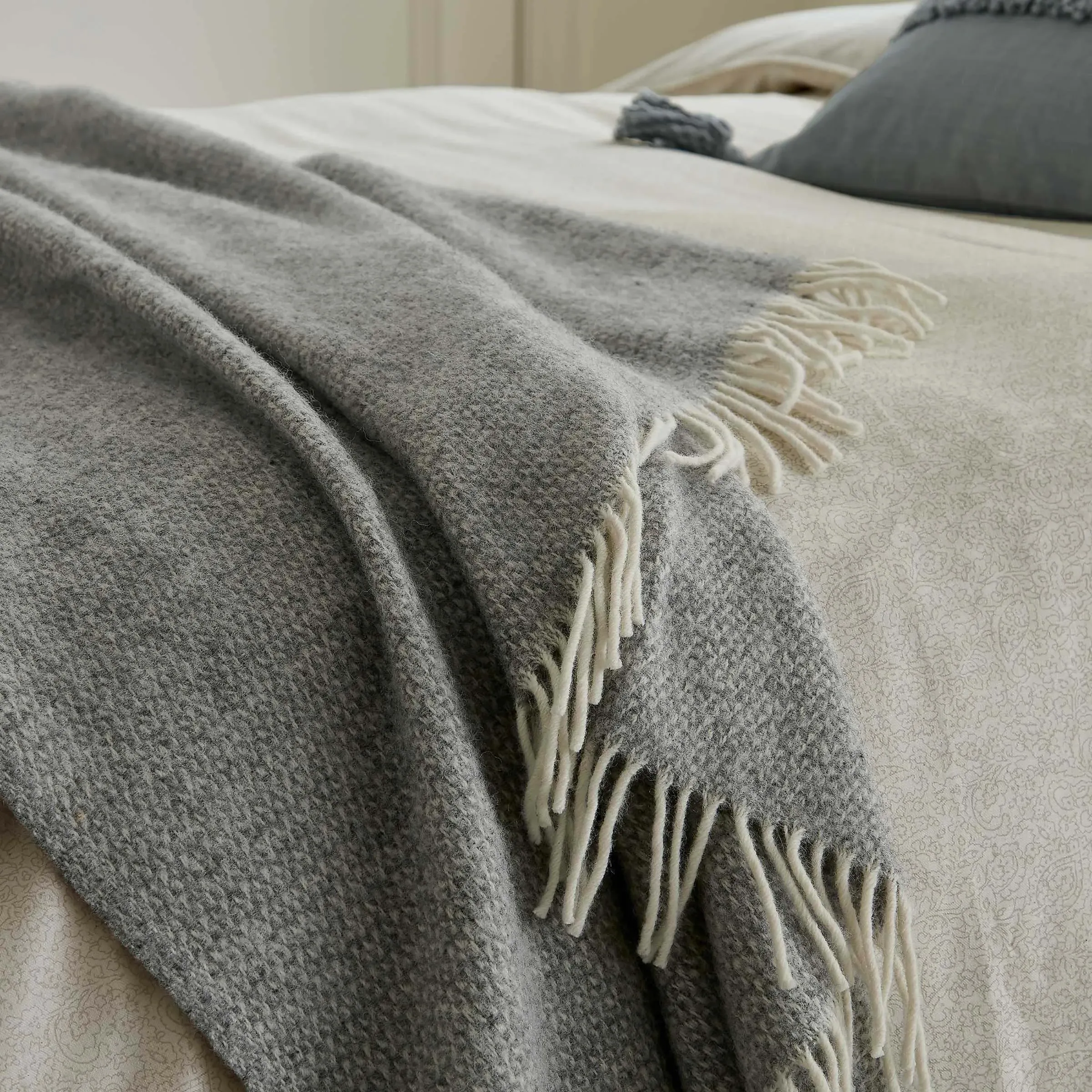 Woven Throw with Fringe - Grey, Wool