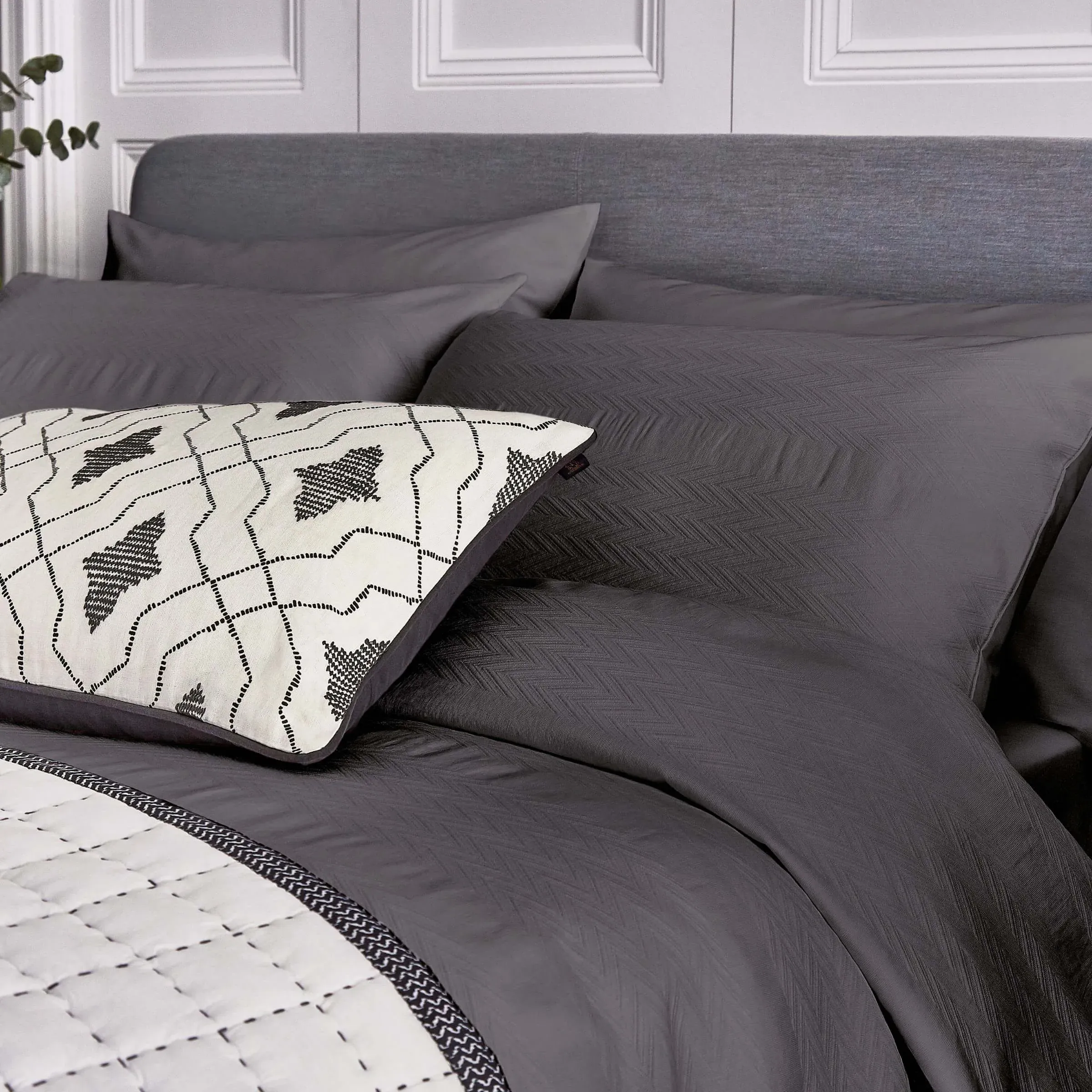 Super King Duvet Cover Chevron - Carbon image