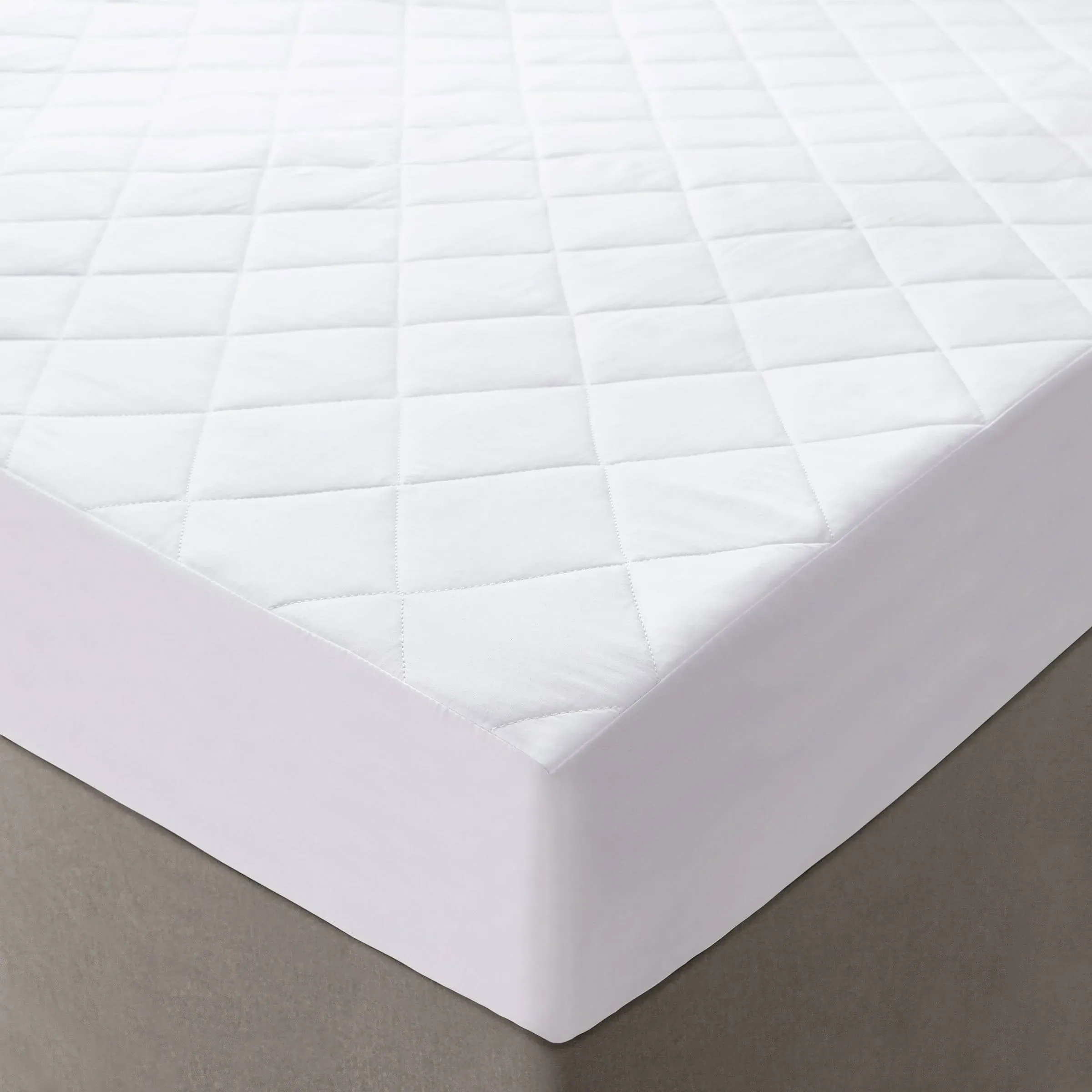 Quilted Single Size Mattress Protector - White product