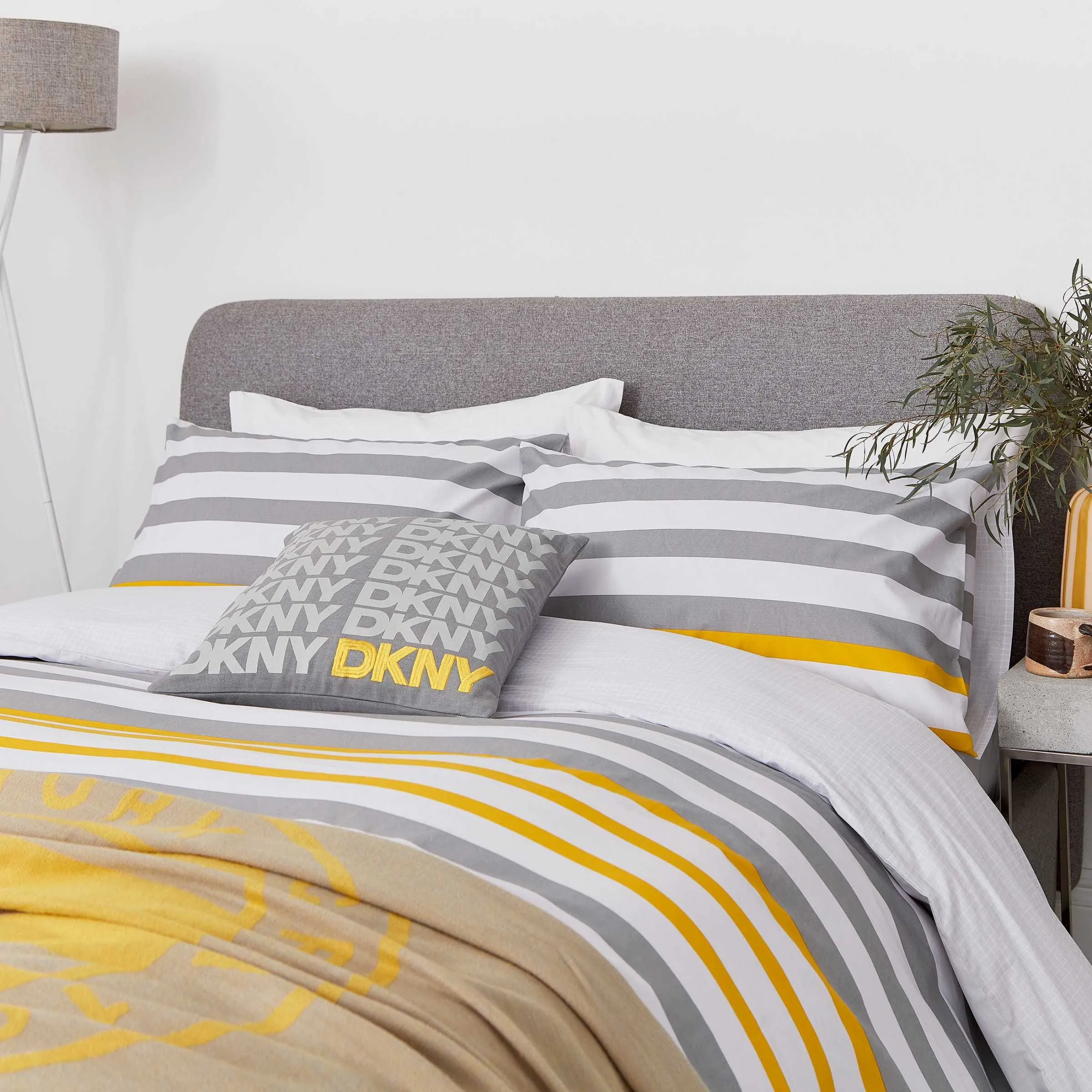 Super King Duvet Cover Set - Grey, Cotton image