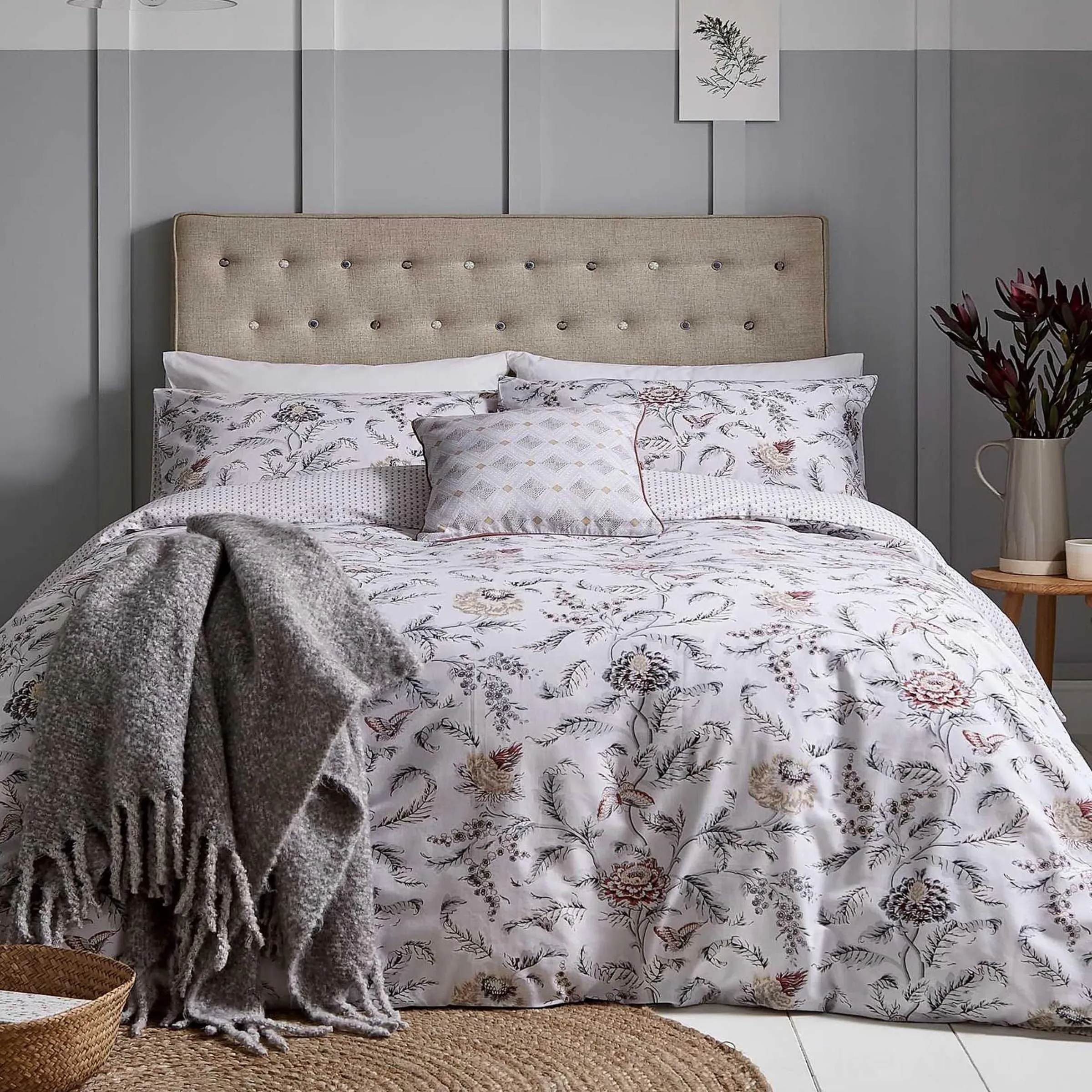 Super King Duvet Cover Set - Lilac, Cotton image