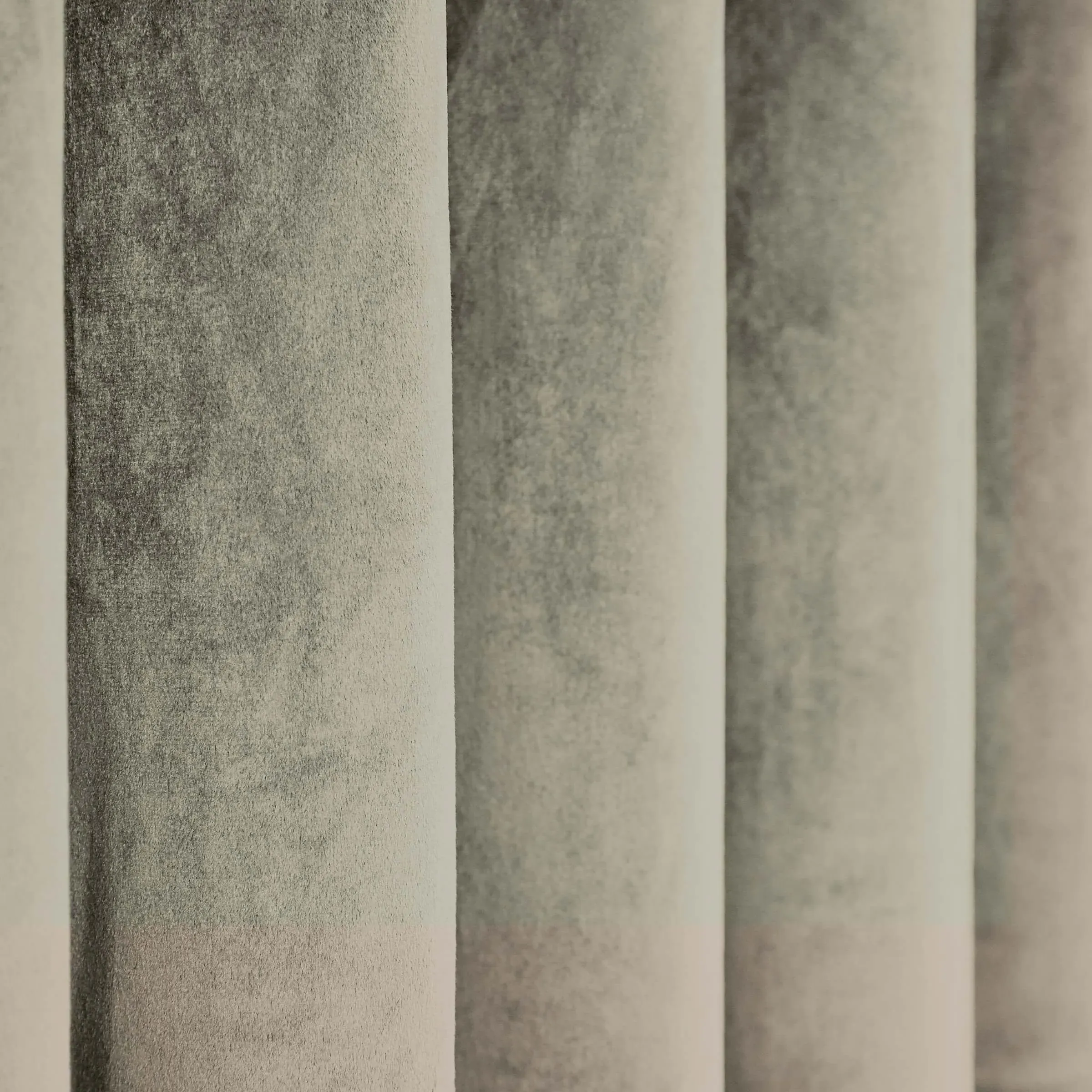 Lined Curtains with Eyelets - Linen, Velvet