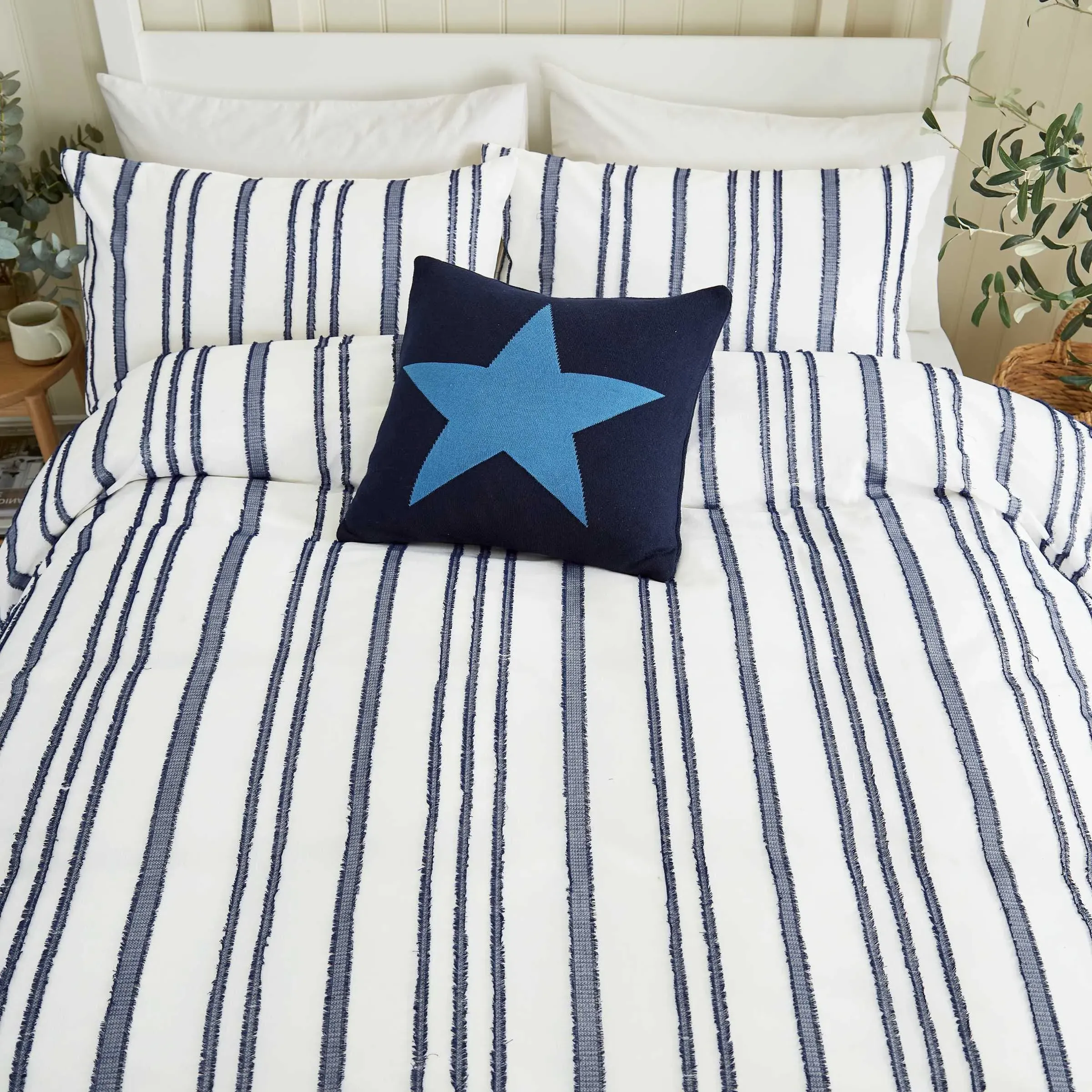Clipped Stripe Single Duvet Cover Set - Navy alternate view