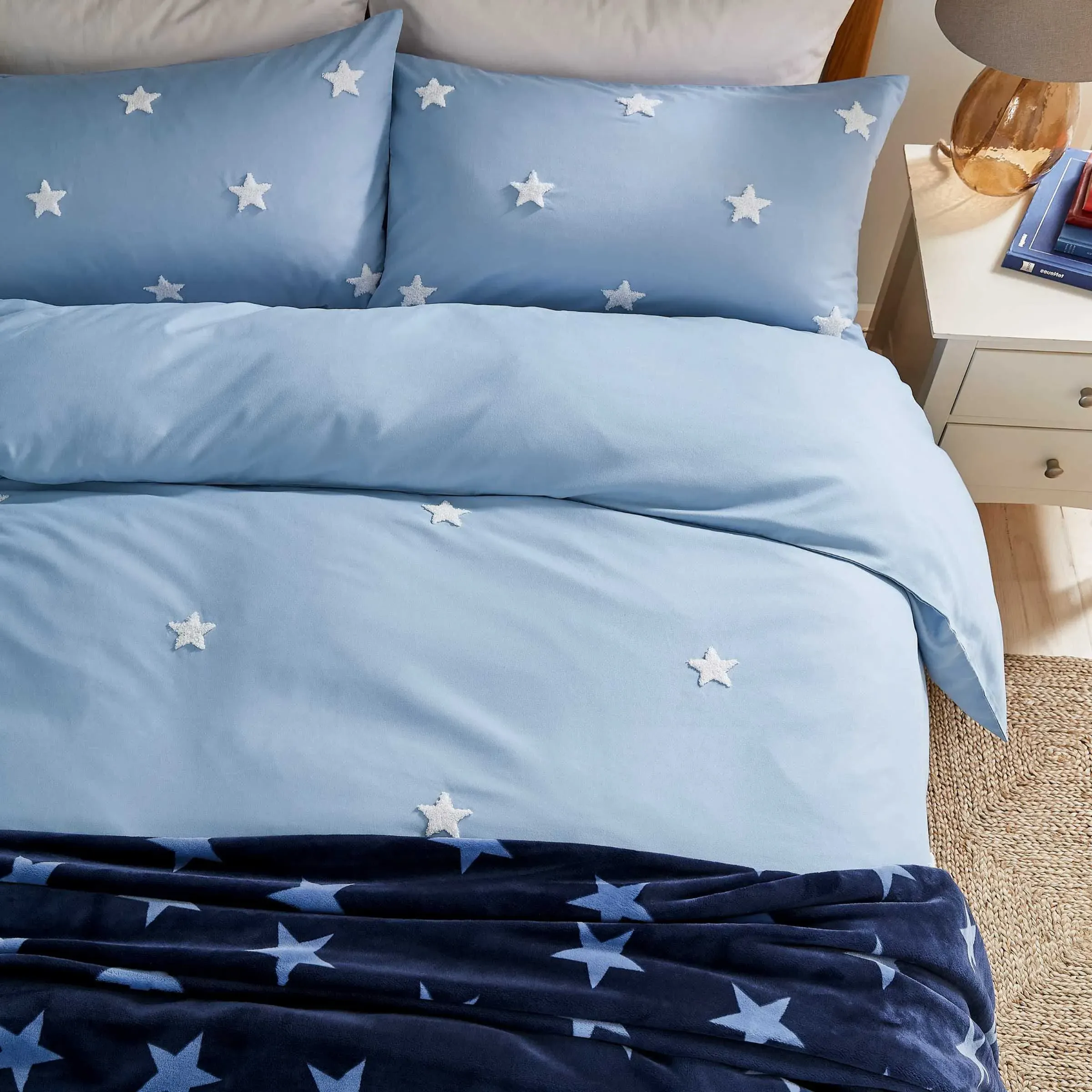 Star Fleece Throw - Blue & Red alternate view