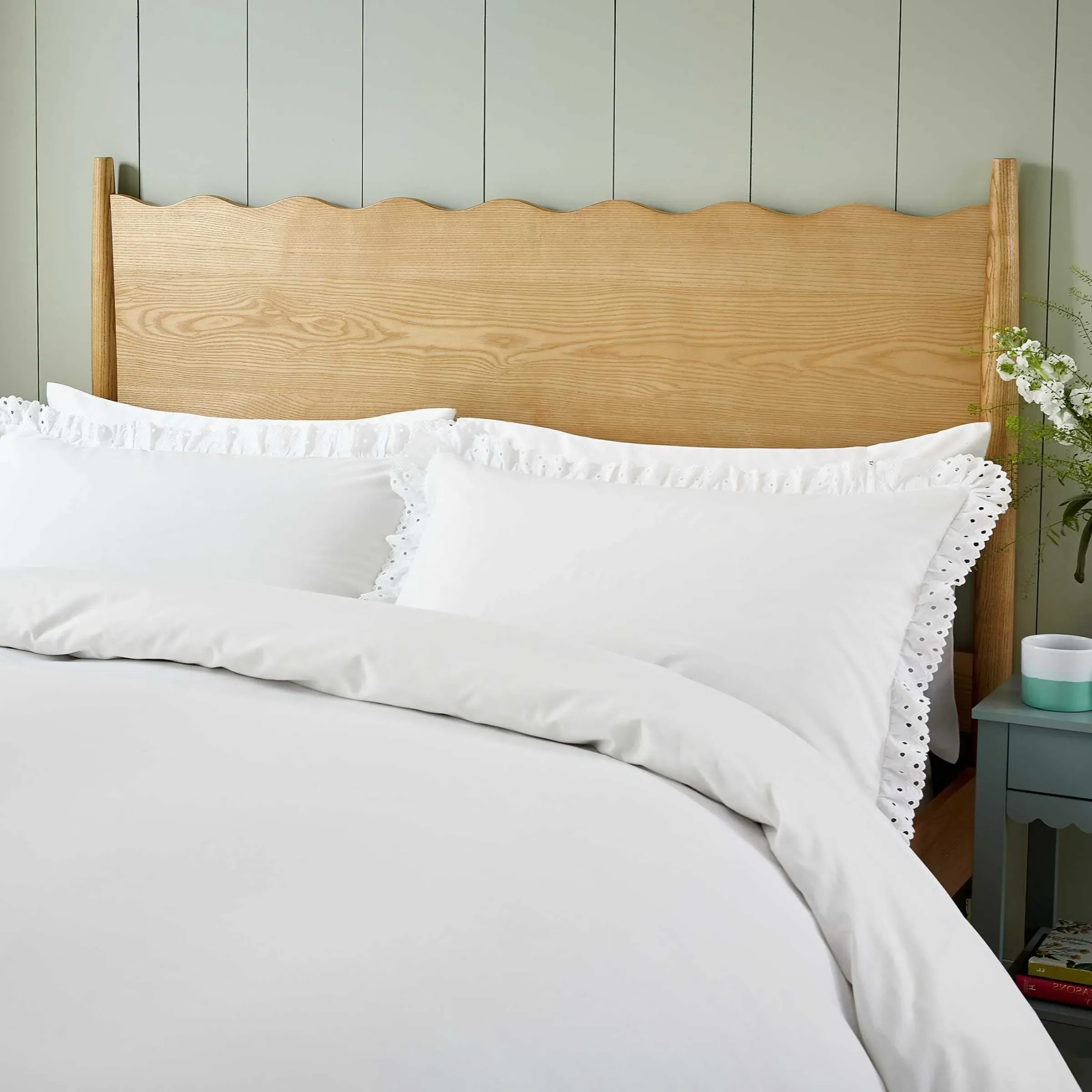 Clara Single Duvet Cover Set with Embroidered Frill - White, Cotton product