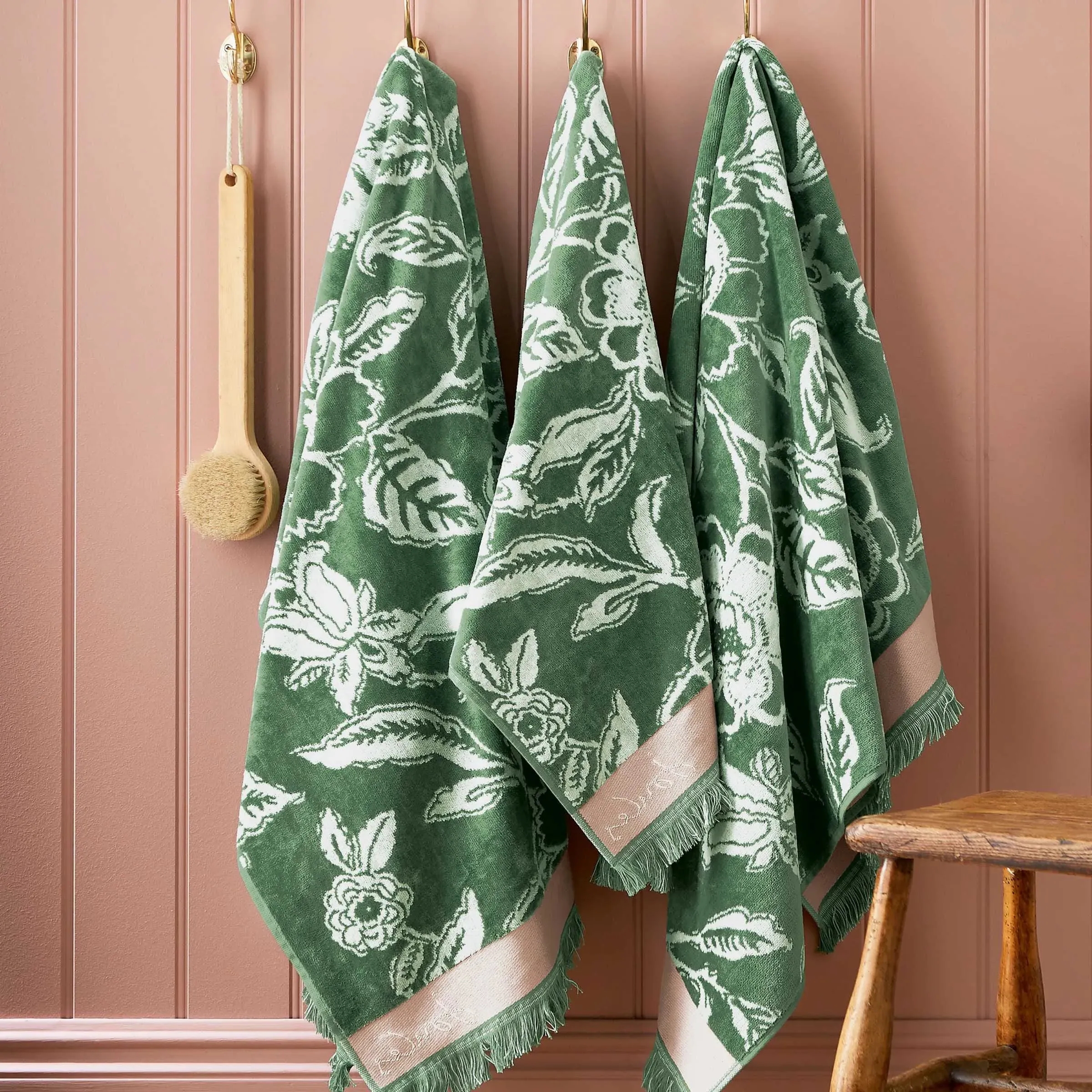 Bath Towel with Floral Print - Green, Cotton