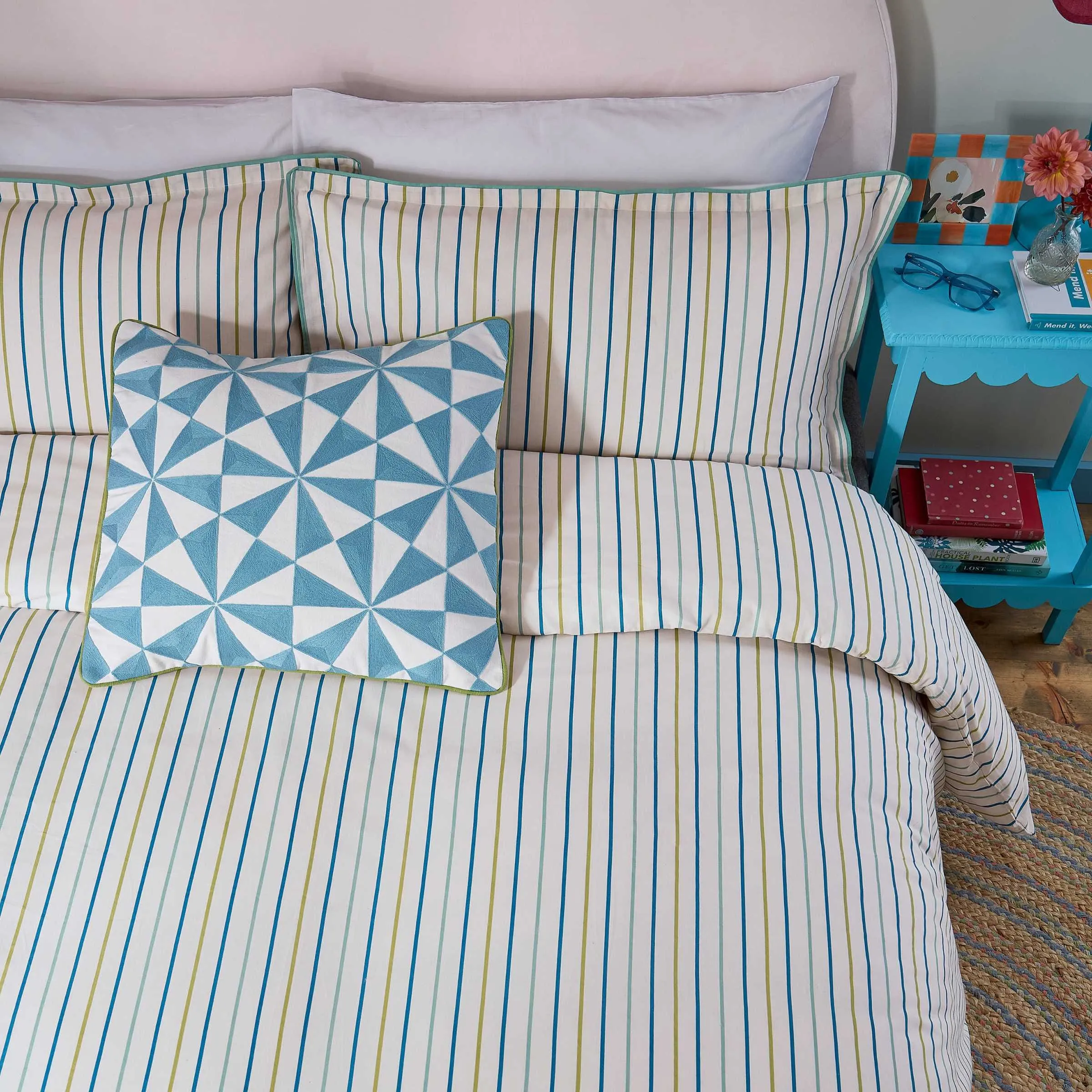 Abbey Single Duvet Cover Set - Green, Cotton product