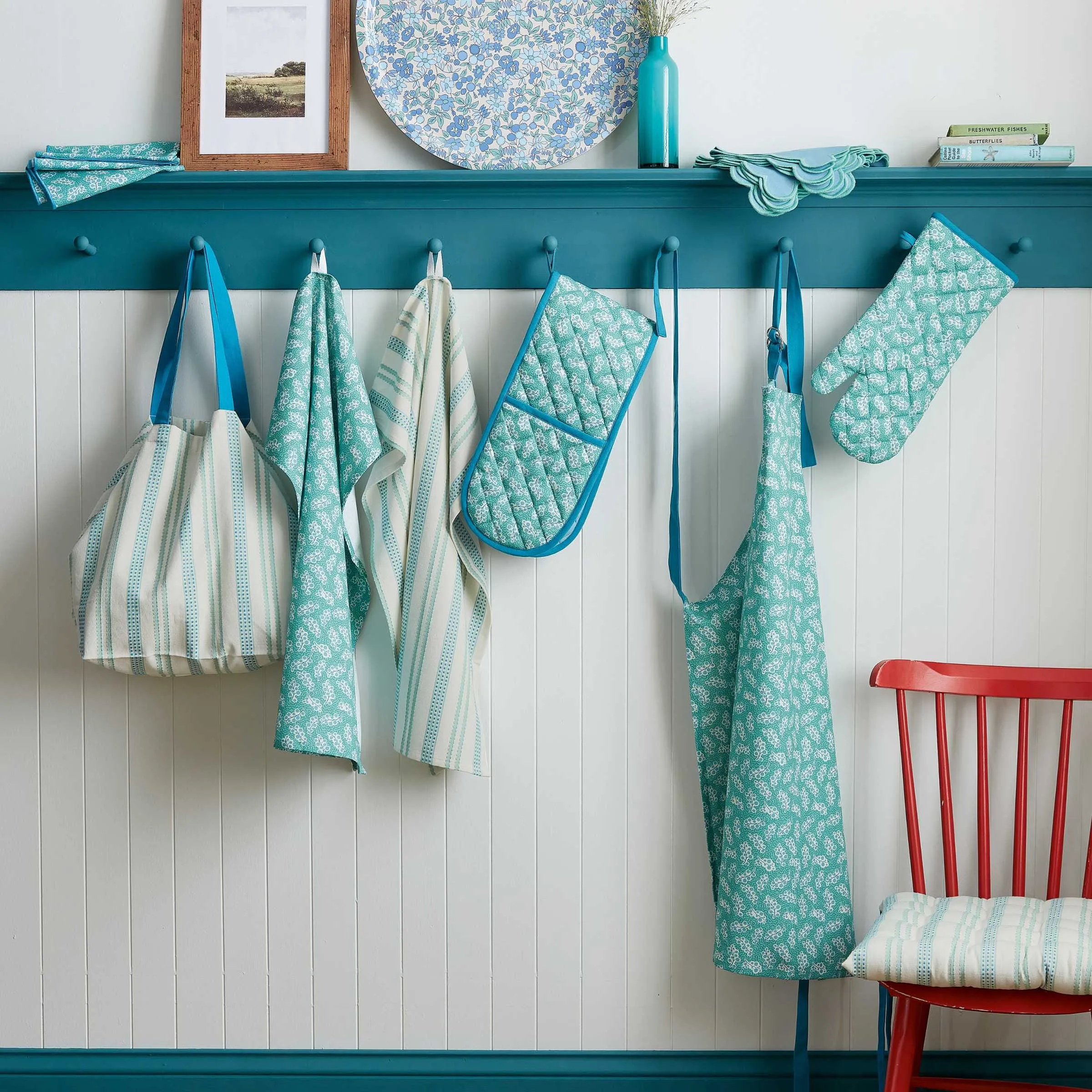 Striped Table Runner - Green, Cotton