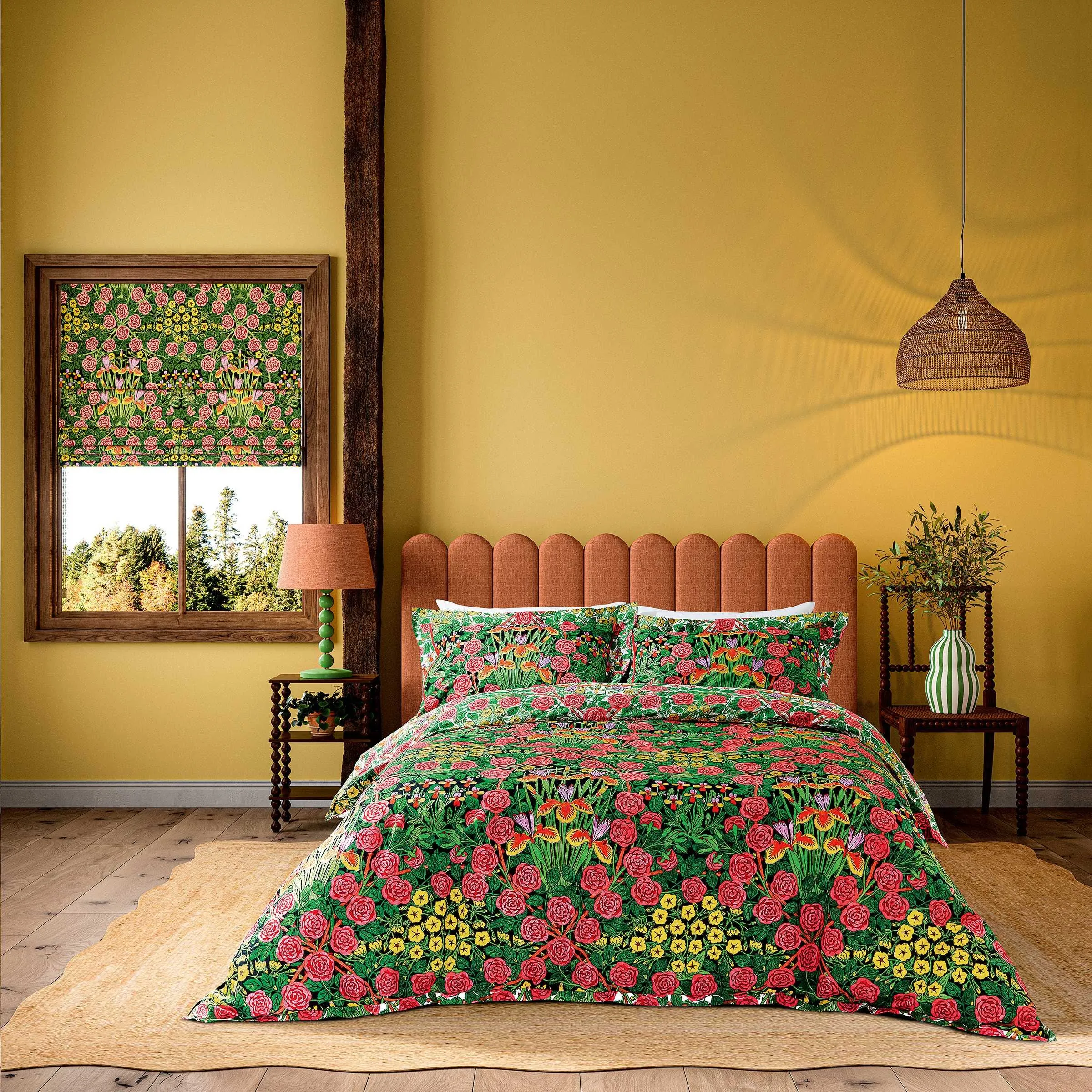Morris & Co Campanula Single Duvet Cover Set - Sunburst/Ebony alternate view