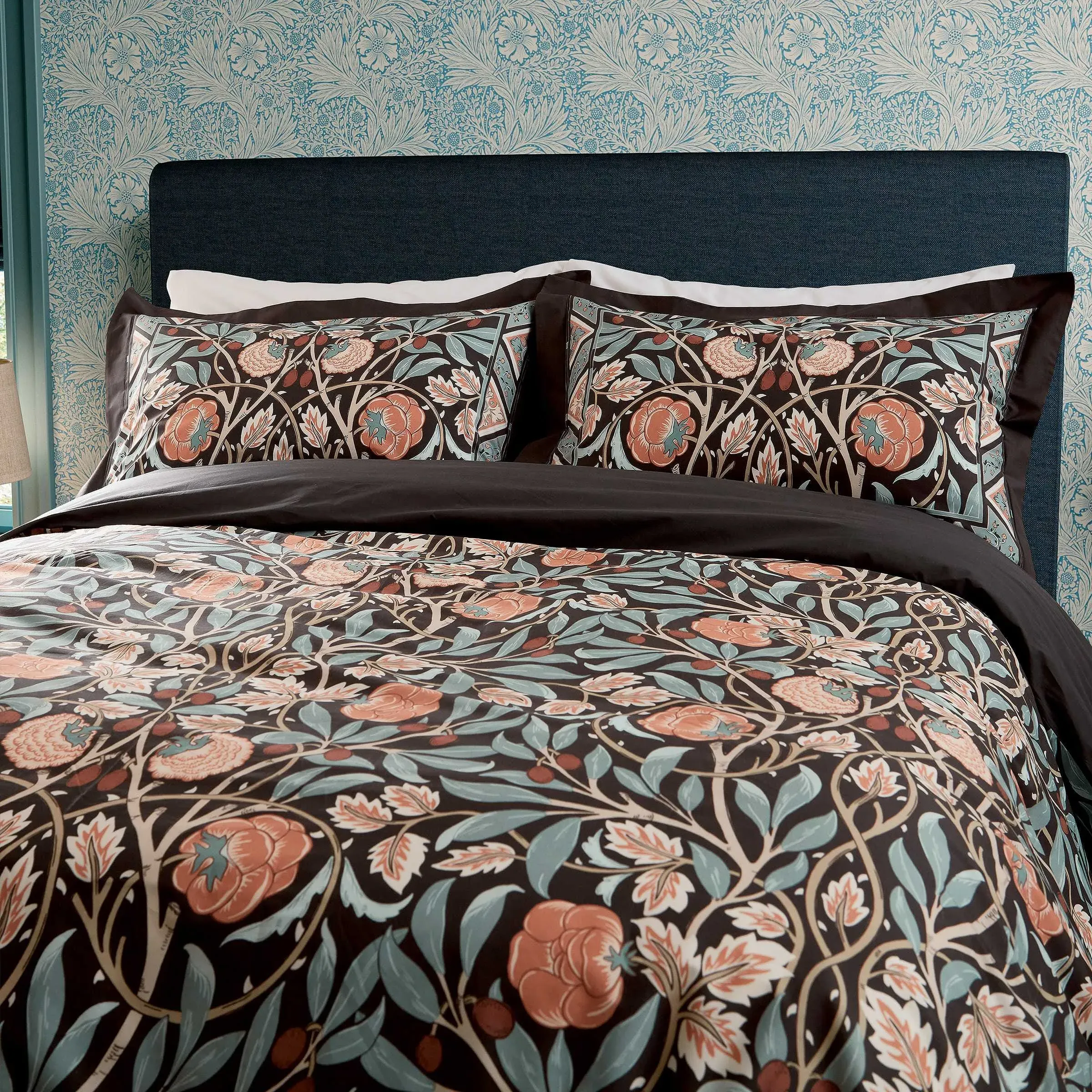 Olive & Rose Double Duvet Cover Set - Indigo product