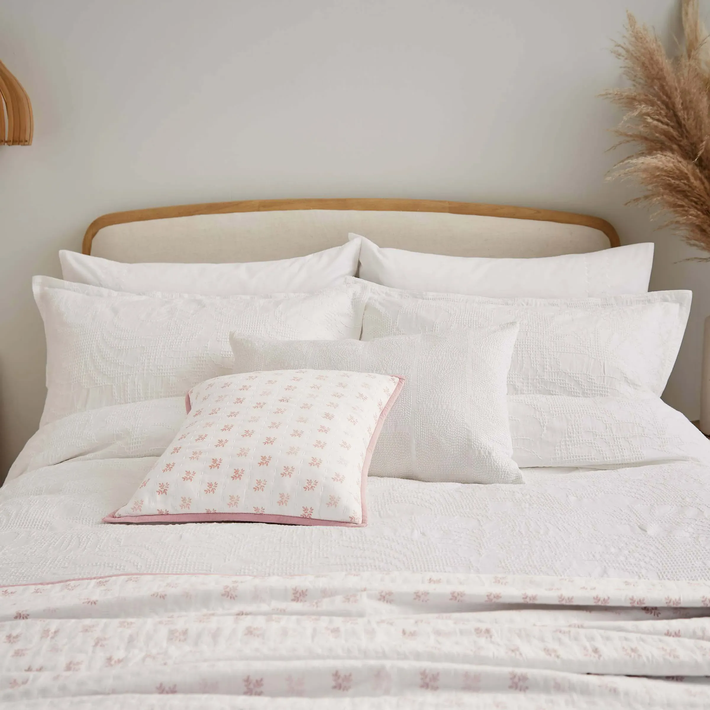 Iris Double Duvet Cover - White, Cotton product