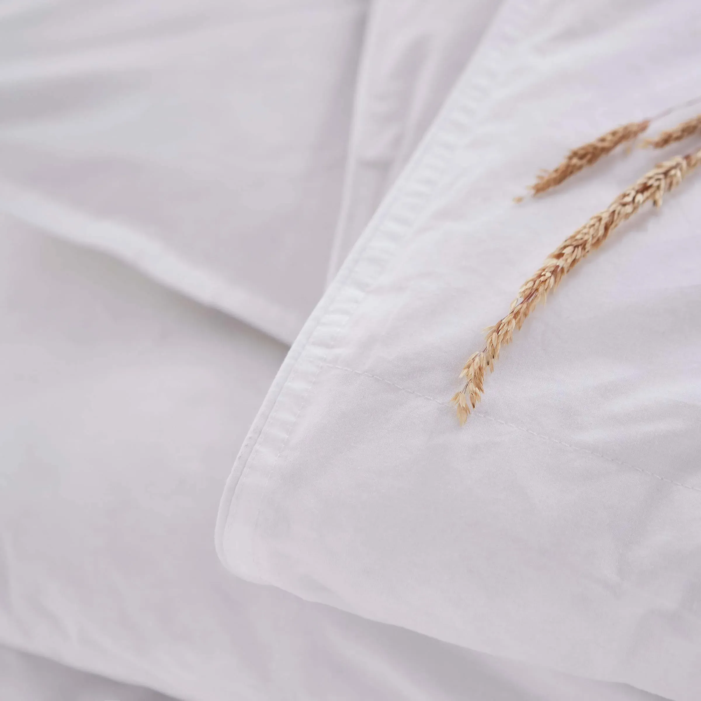 King Size Down Duvet 10.5 Tog - White, Cotton alternate view